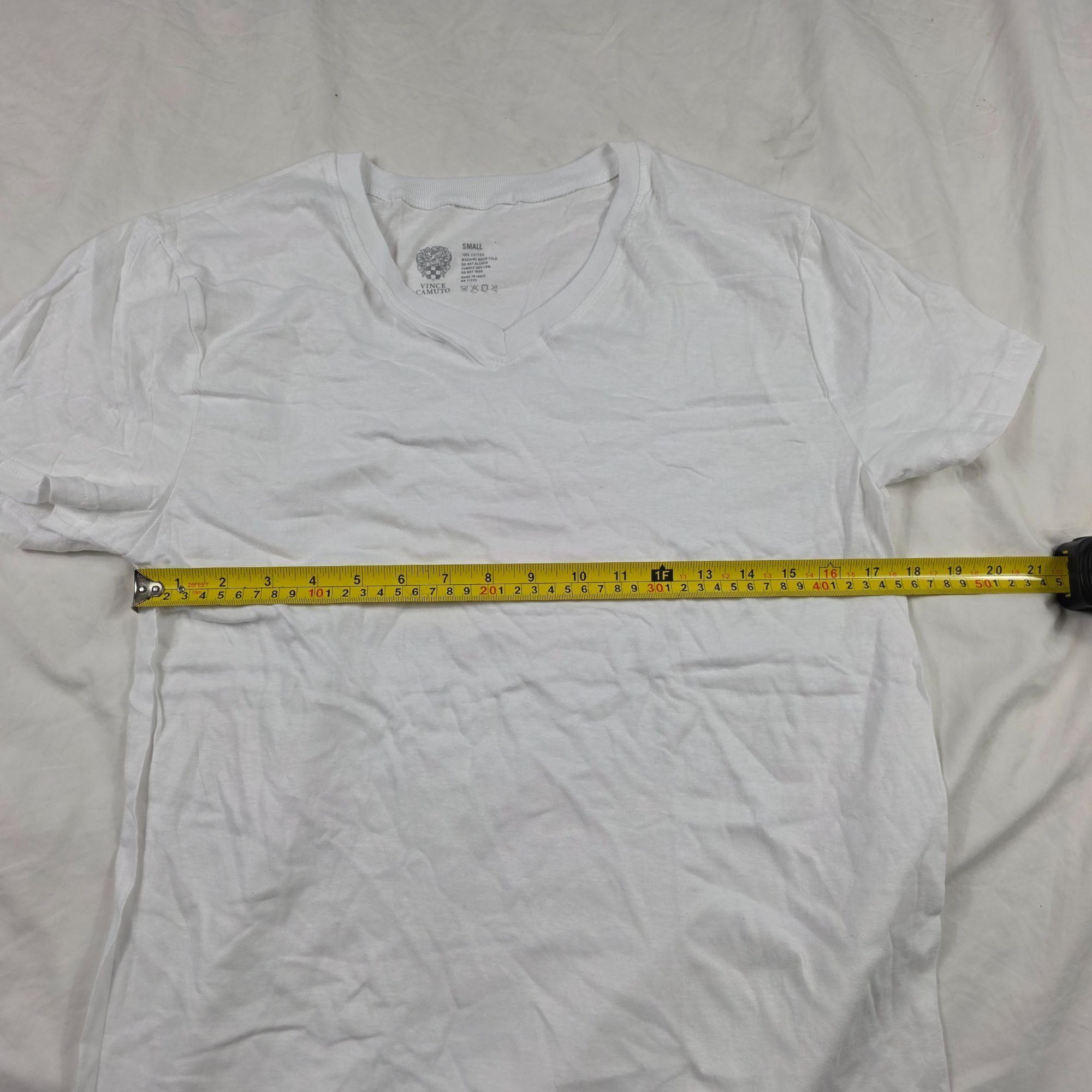 Vince Camuto Vince Camuto Mens Size Small White V Neck T Shirt 100% Cotto Size US S / EU 44-46 / 1 - 5 Thumbnail