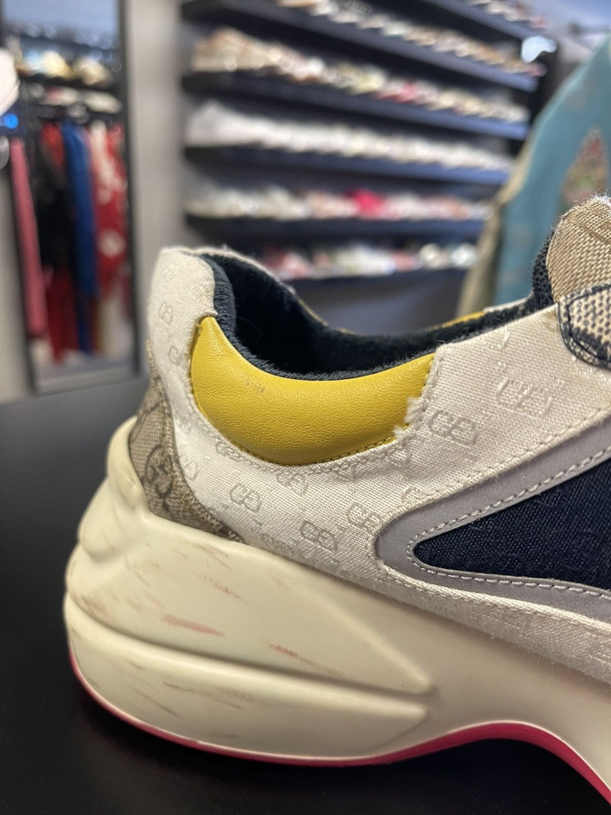 Gucci Size 10.5G/11US - Gucci GG Rhyton White/Yellow/Brown Men's Size US 11 / EU 44 - 11 Thumbnail