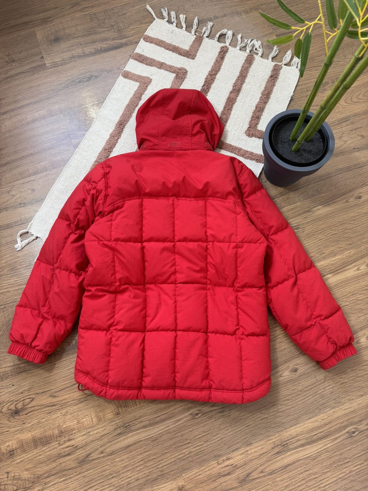 Nike VINTAGE NIKE 2000s WAFFLE STYLE DOWN PUFFER JACKET Size US M / EU 48-50 / 2 - 13 Thumbnail