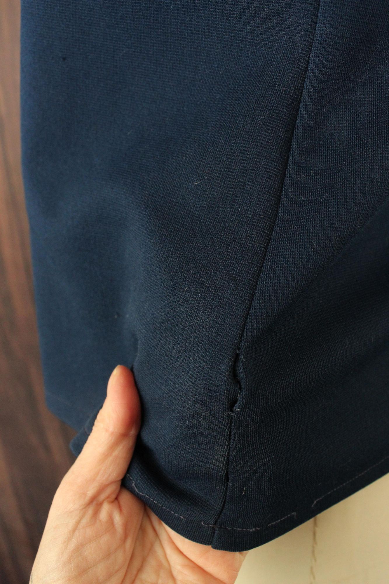 Vintage Vintage 1970s Shirt, Dagger Collar Navy Blue Button Down Pol Size S / US 4 / IT 40 - 10 Thumbnail