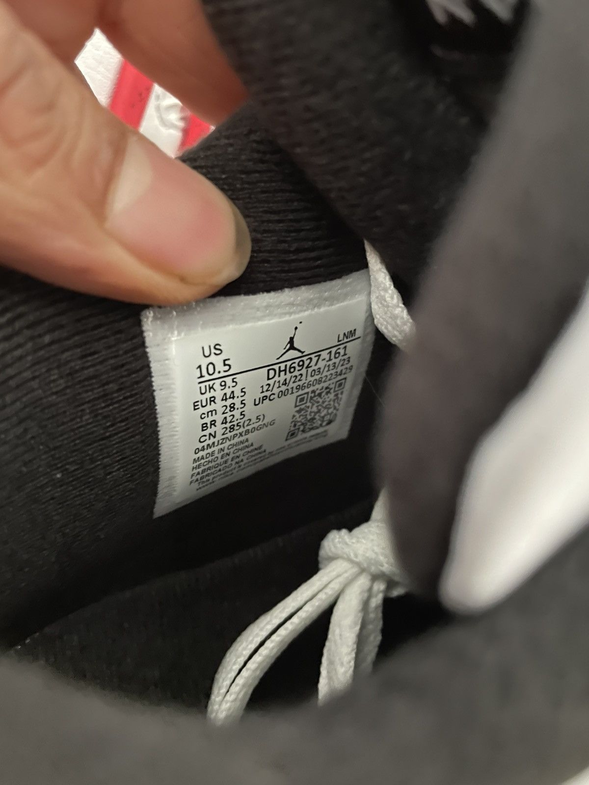 Jordan Brand Jordan 4 Red Cement Size US 10.5 / EU 43-44 - 7 Thumbnail