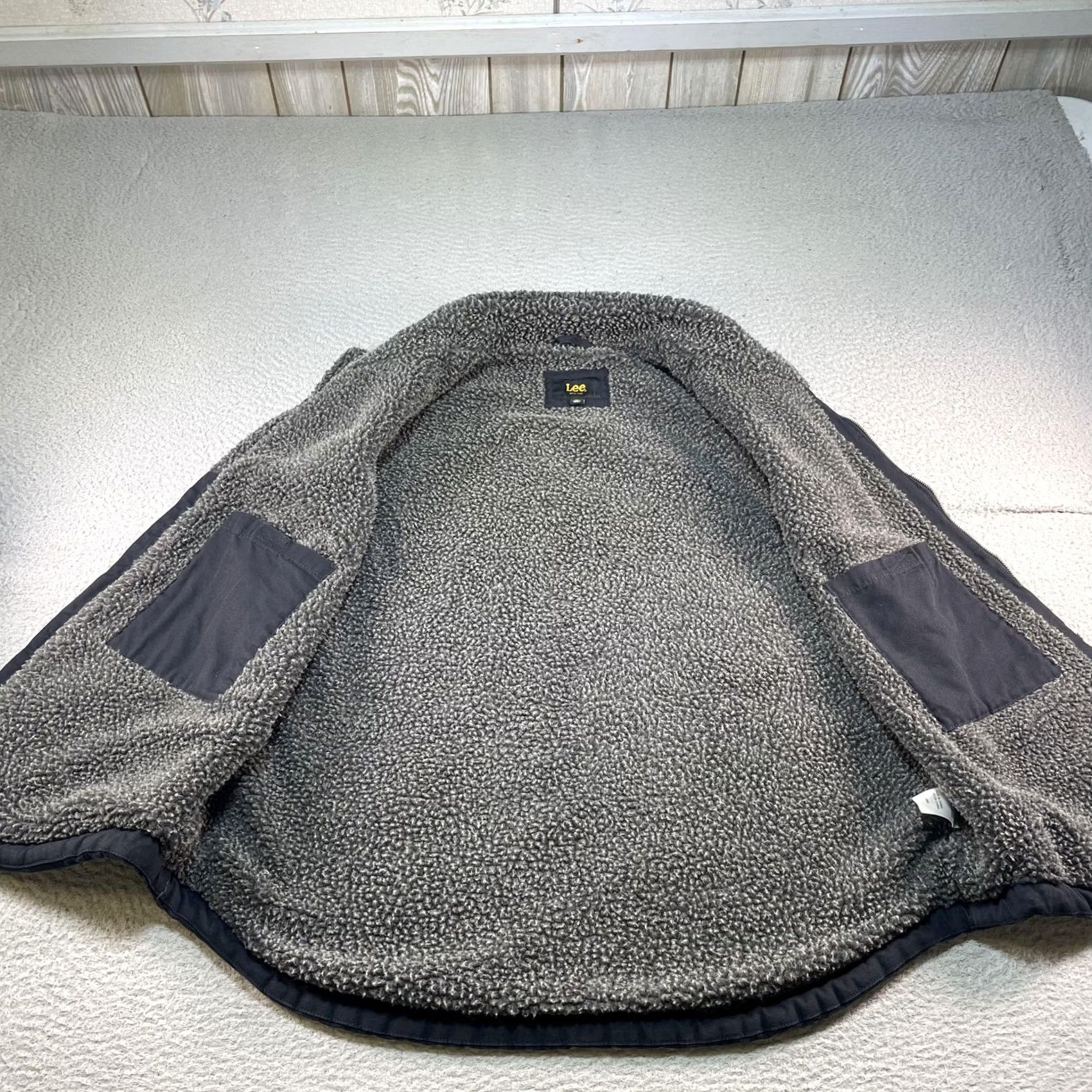 Lee Lee Vest XL Gray Canvas Quilted Insulated Sherpa Lined Full Zip Pockets Mens Outdoor Workwear Vest Size US XL / EU 56 / 4 - 7 Thumbnail