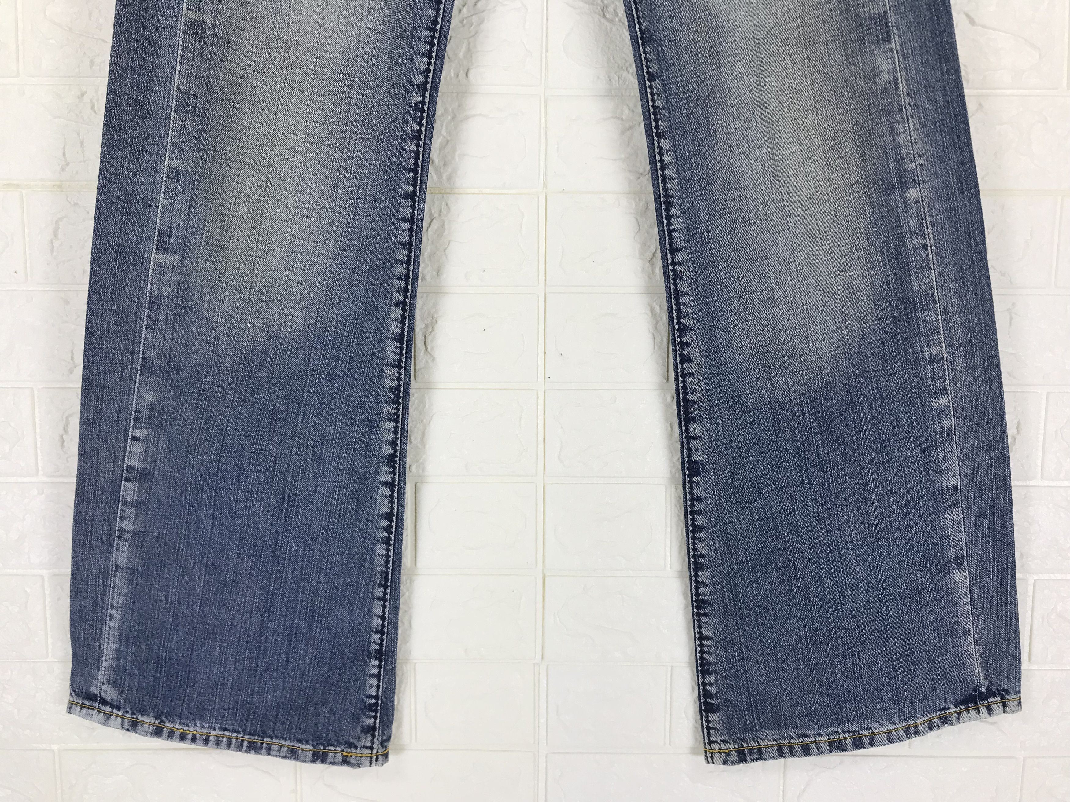 Miss Sixty Vintage Miss Sixty Patched Super Flare Jeans Size 28" / US 6 / IT 42 - 8 Thumbnail
