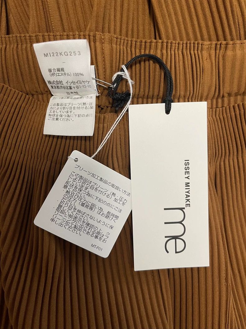 Issey Miyake Issey Miyake size:one size Yellow pleated casual skirt Size 23" - 4 Thumbnail