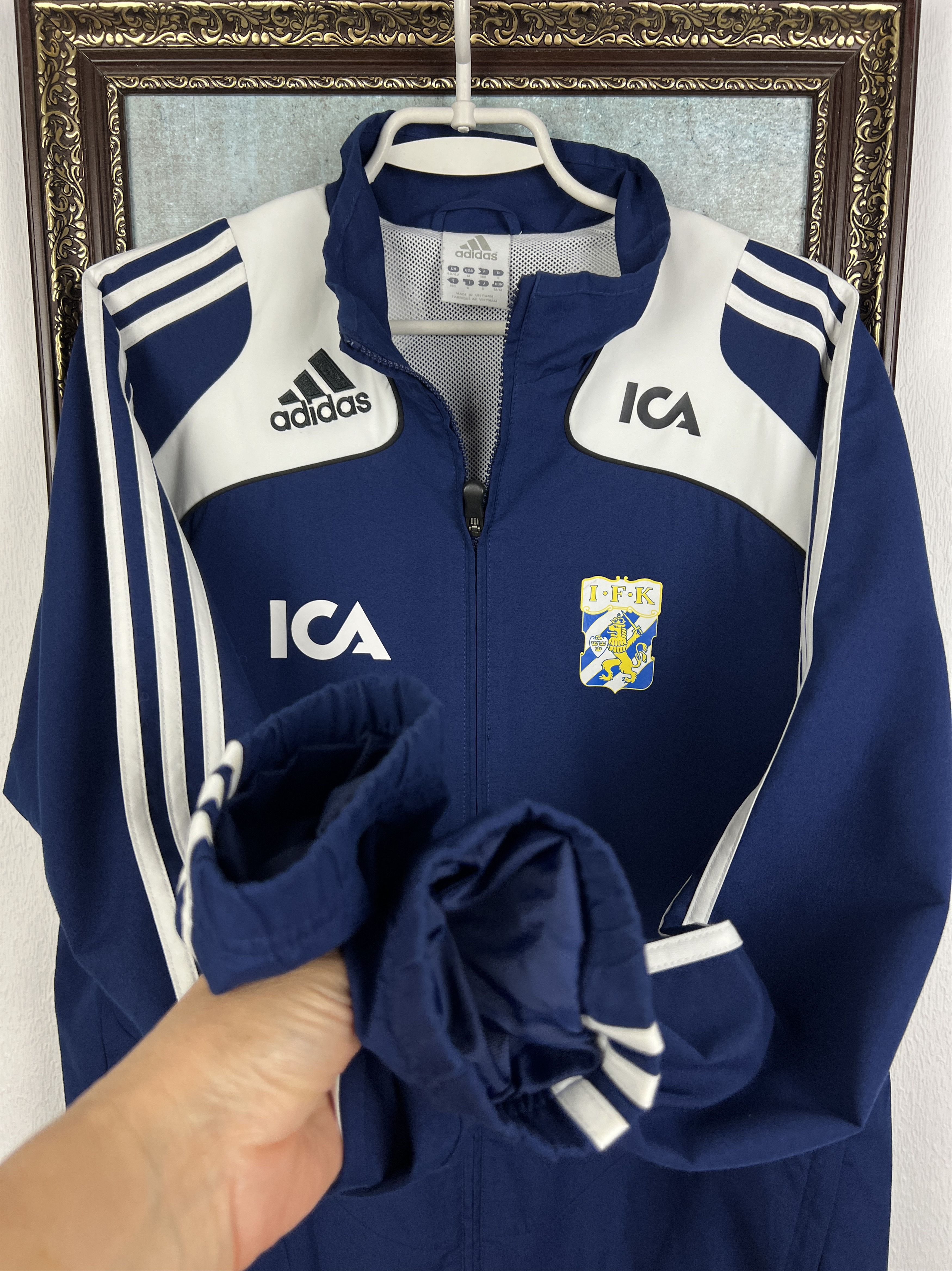 Adidas Vintage Adidas IFK Goteborg Football Jacket Soccer Track Top Size US M / EU 48-50 / 2 - 6 Thumbnail