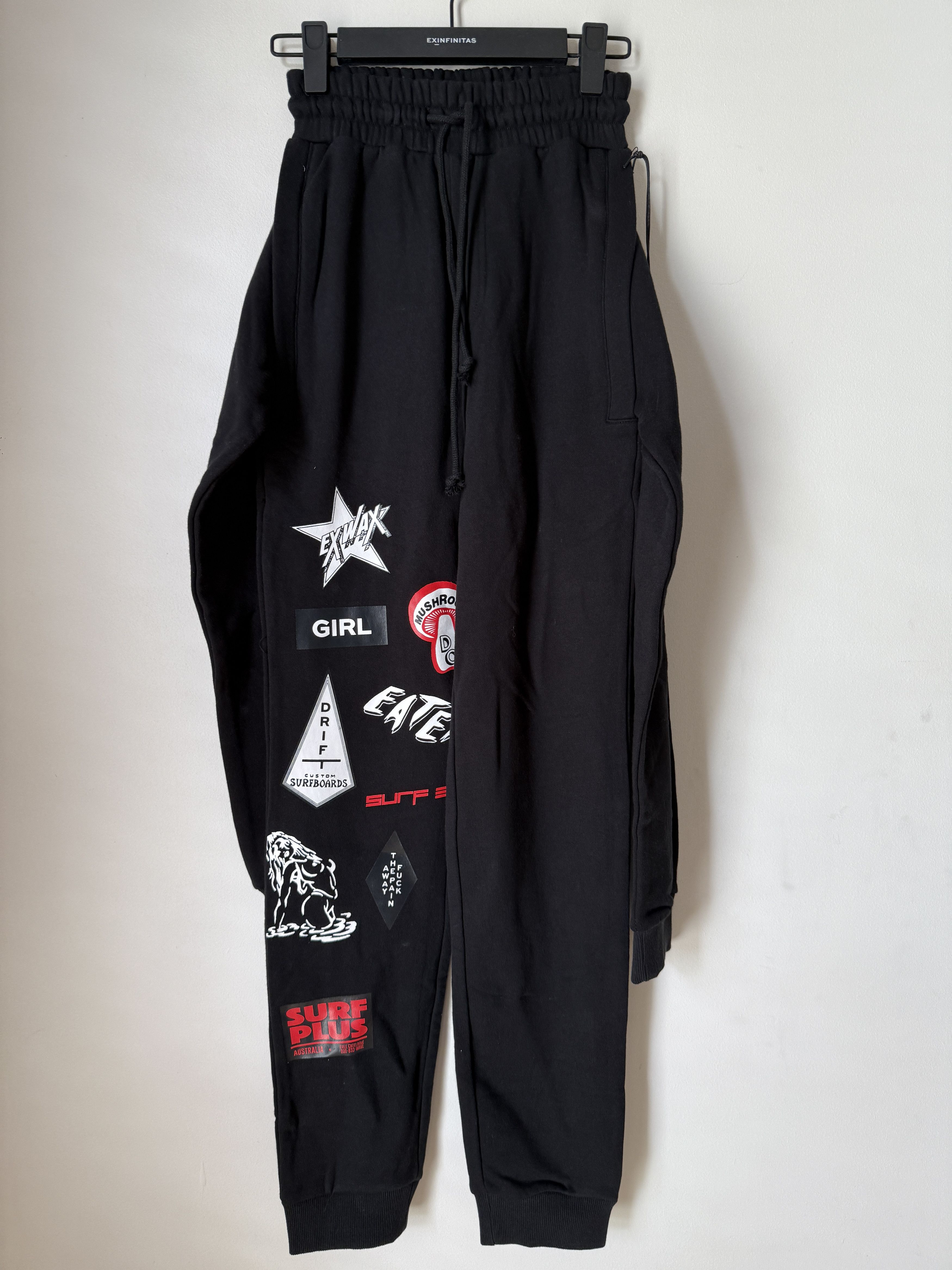 EX INFINITAS TIE FRONT SURF STICKER BLACK TRACKPANT. SIZE XS Size US 28 / EU 44 - 4 Thumbnail
