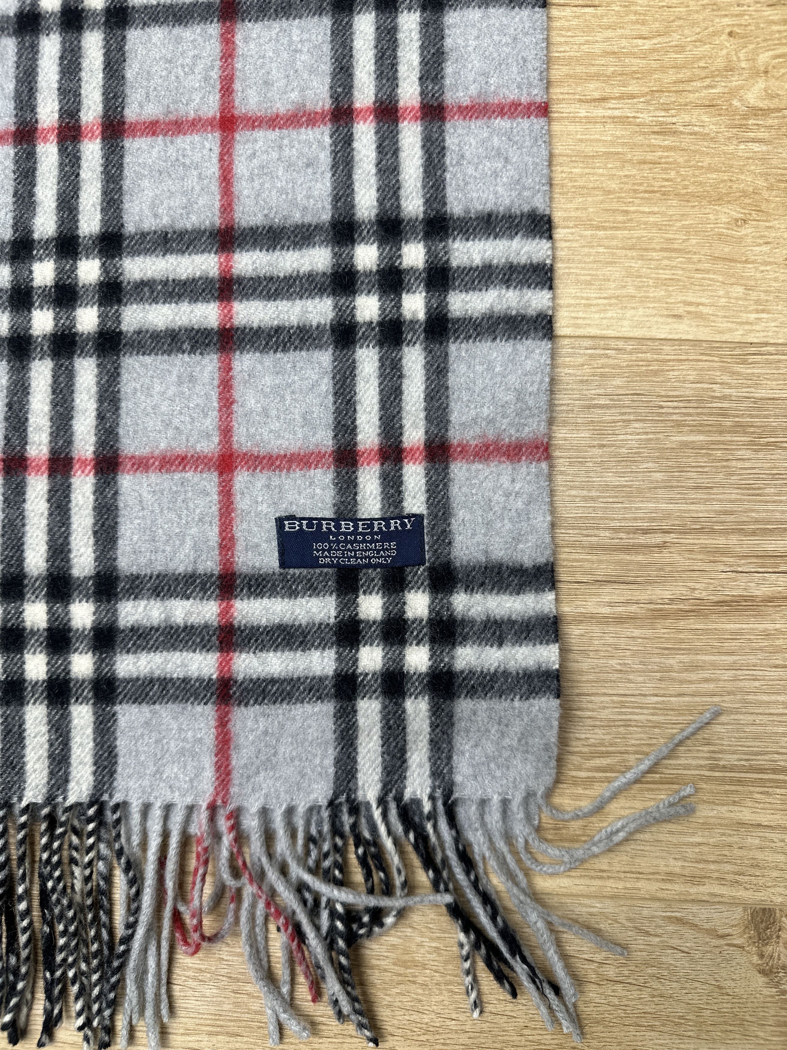 Burberry Archive Burberry London 100% Cashmere Check Scarf 180 x 35 Size ONE SIZE - 4 Thumbnail