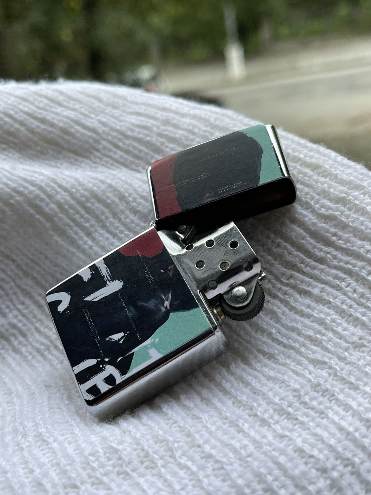 Vintage 🥊Fight Club Bradley Pitt vintage lighter, WORK Size ONE SIZE - 3 Thumbnail