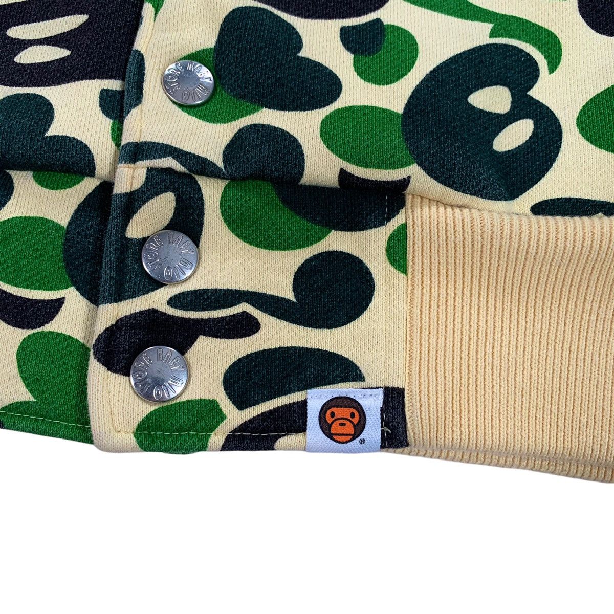 Bape VTG A Bathing Ape Bape Baby Milo Yellow Green Camo Jacket Size US S / EU 44-46 / 1 - 6 Thumbnail