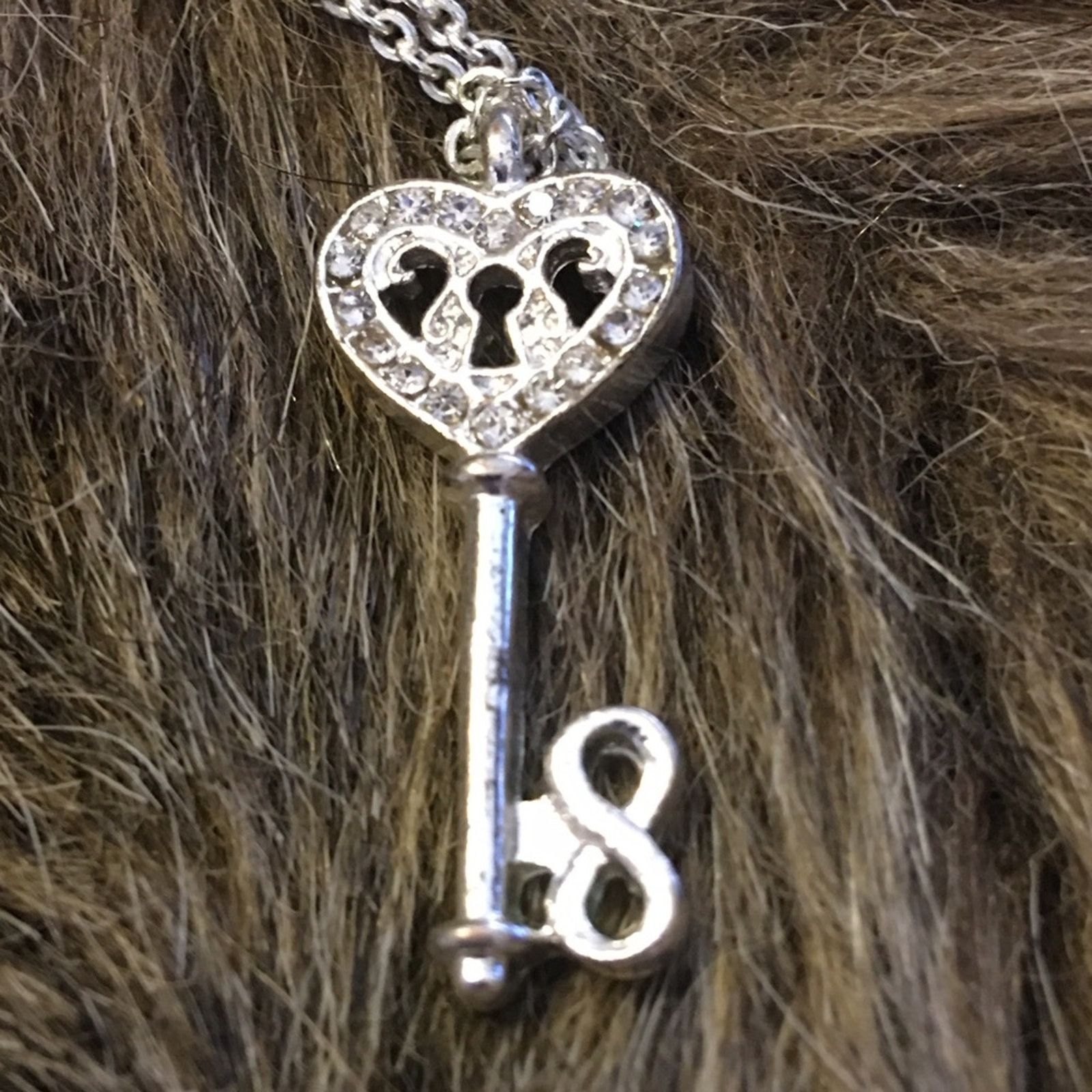 Vintage Vintage silver tone rhinestone key necklace Size ONE SIZE - 6 Thumbnail