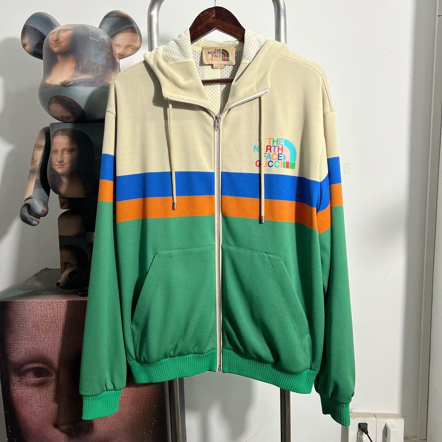 Gucci Gucci Jacket M Women Size M / US 6-8 / IT 42-44 - 1 Thumbnail