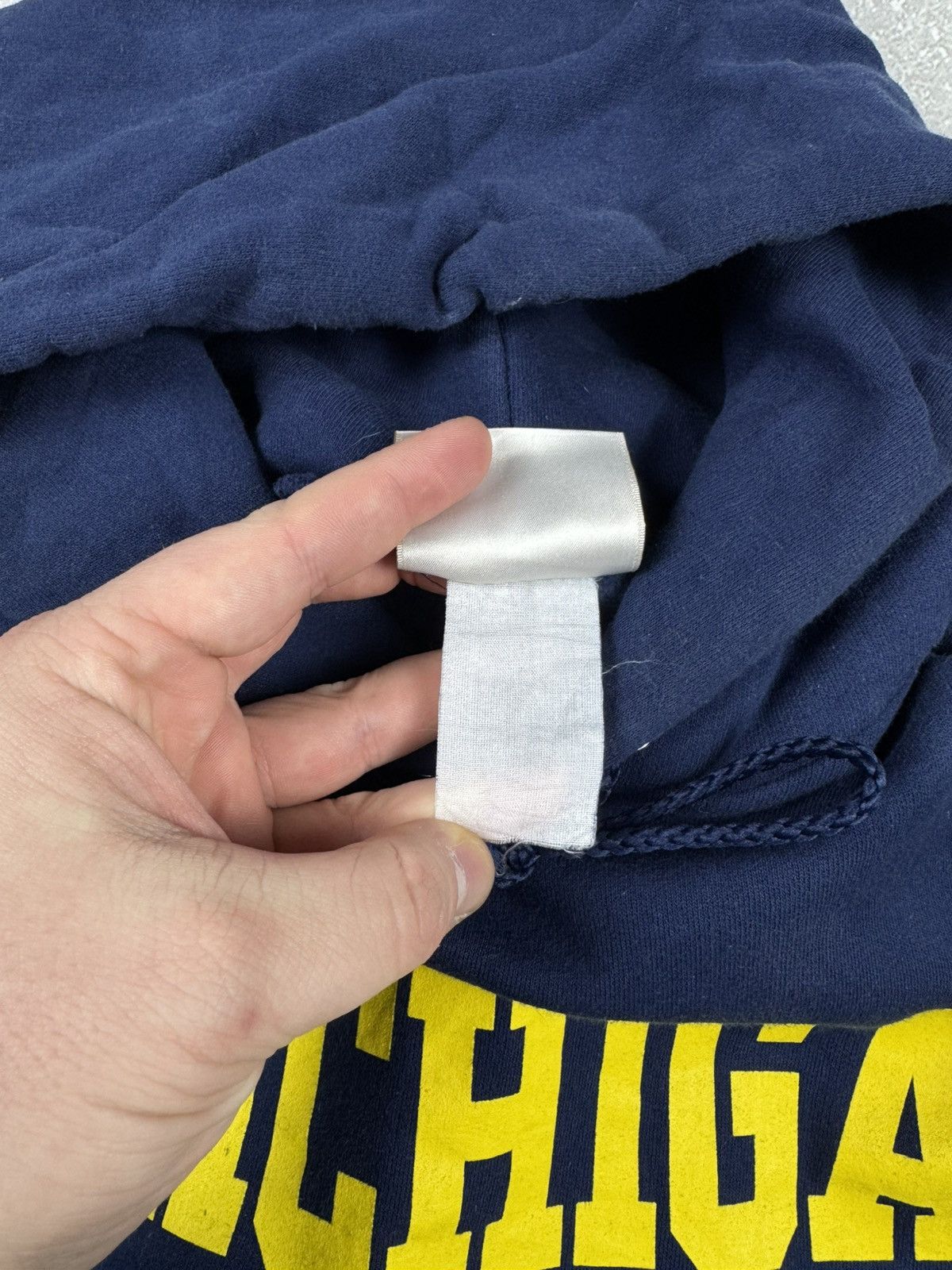 Hanes Vintage 90s Hanes Michigan College Boxy Fit Hoodie USA Y2K Size US XL / EU 56 / 4 - 7 Thumbnail