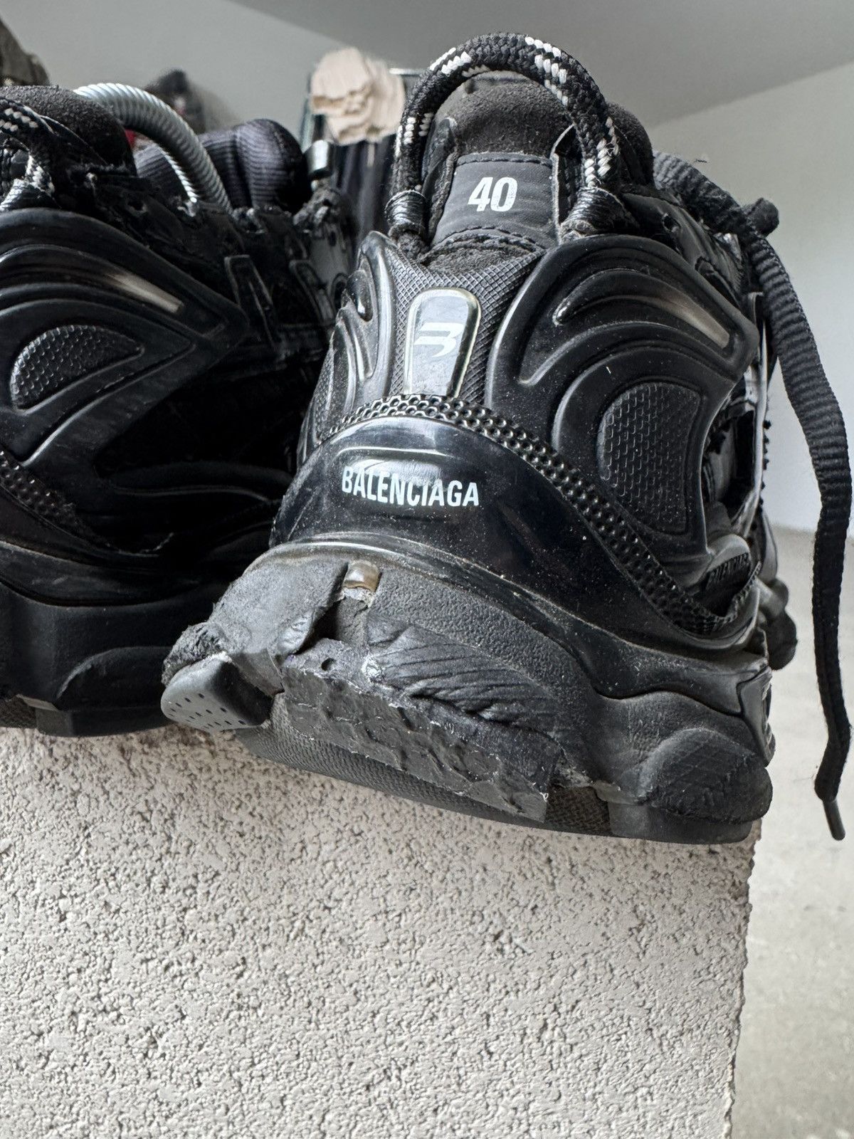 Balenciaga Balenciaga Runner Triple Black Made In Italy Size US 7 / EU 40 - 8 Thumbnail