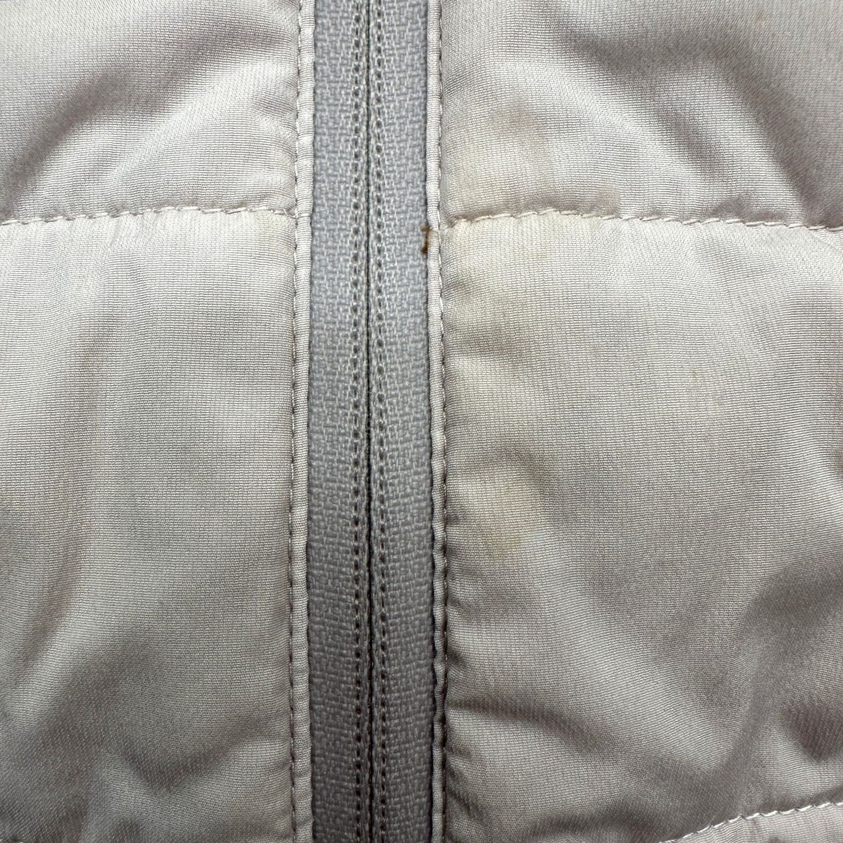 Lululemon Lululemon Down For It All Vest Womens 12 Pink 700 Fill Goose Down Vest Sleeveless Zip Crowned with Zipper Countdown - Note: This is not compliant. Size XL / US 12-14 / IT 48-50 - 7 Thumbnail