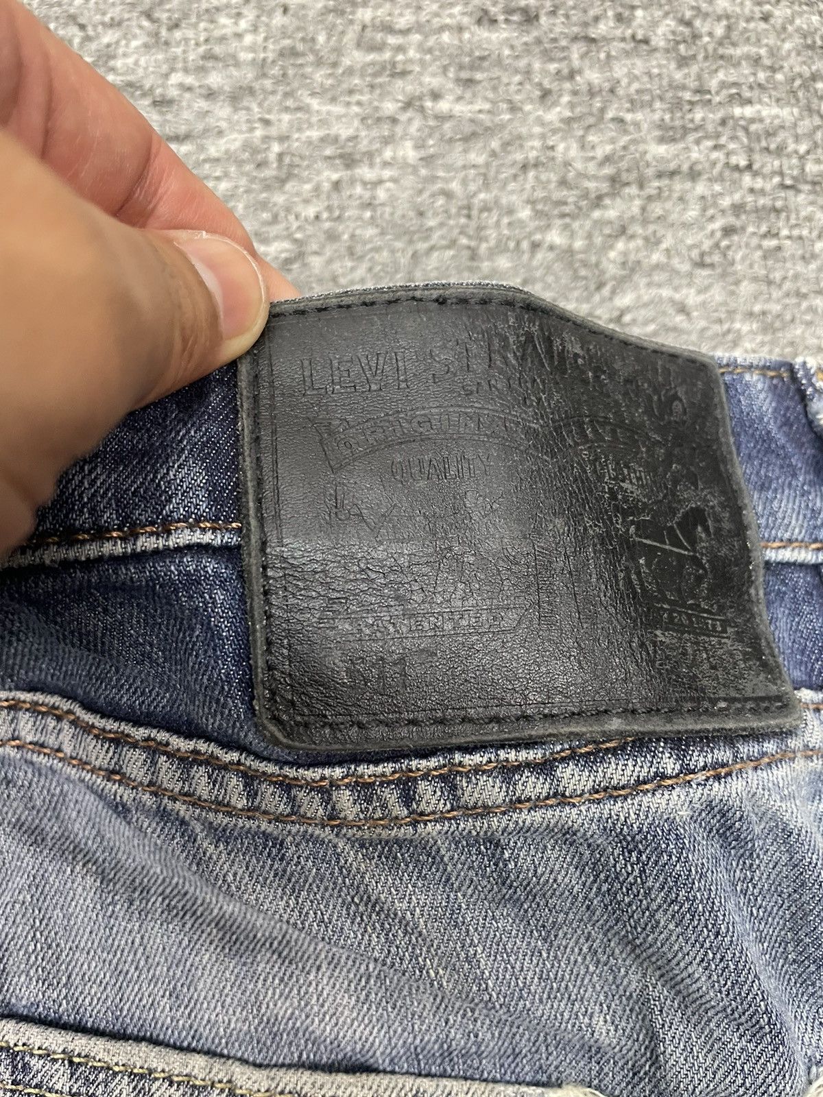 Levi's Vintage Levis 511 Black Tab Jeans Distressed Faded Wash Size US 34 / EU 50 - 3 Thumbnail