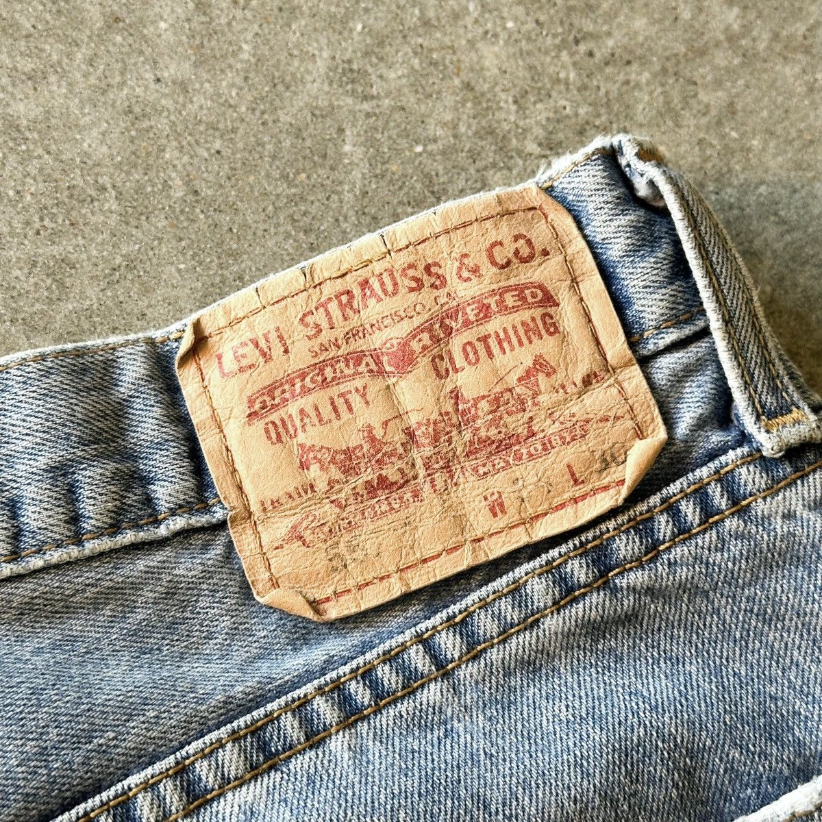 Levi's Levi’s 567 DESTROYED Hem Baggy Denim Size US 34 / EU 50 - 8 Thumbnail