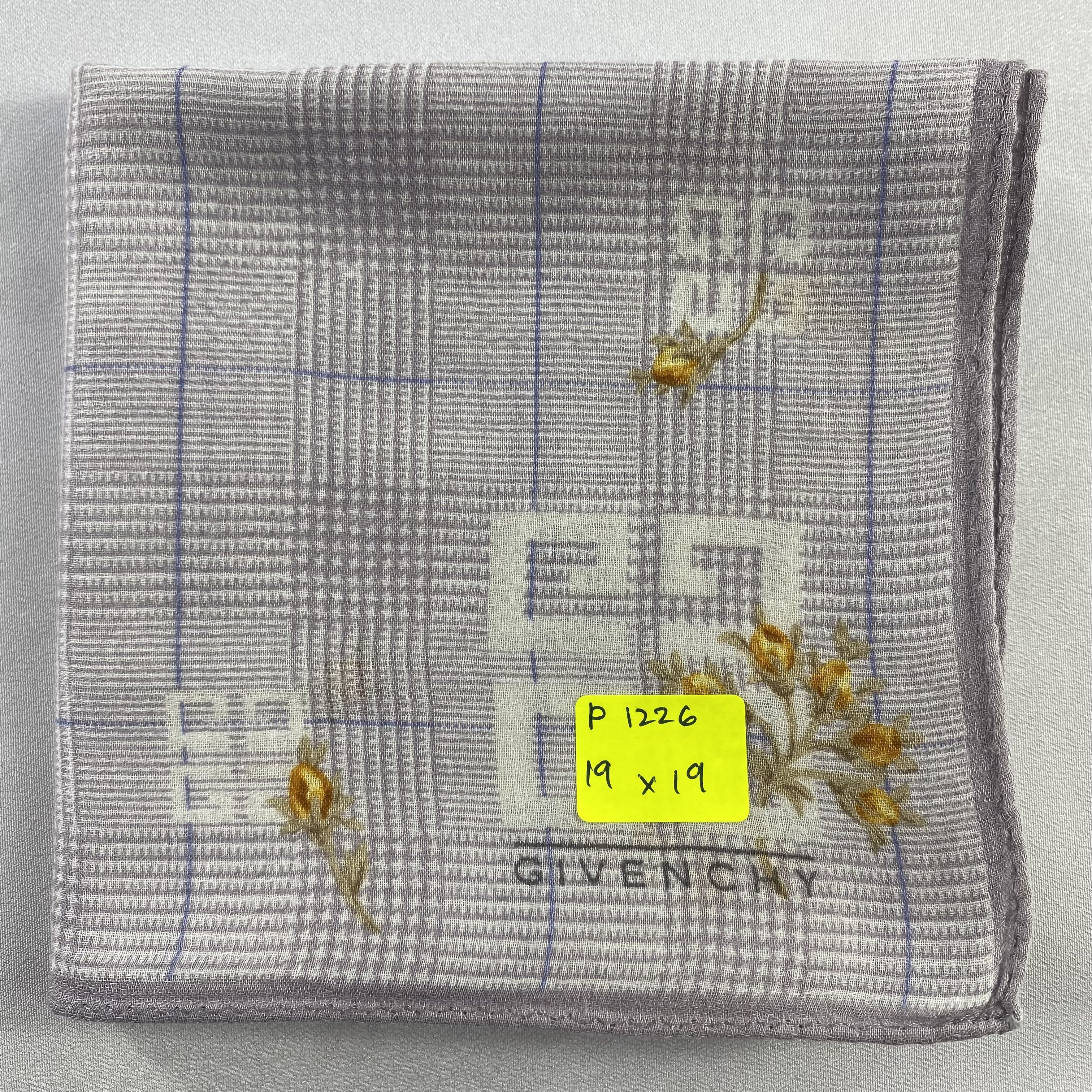 Vintage Givenchy Bandana/ Handkerchief / Neckerchief-P1226 Size ONE SIZE - 5 Thumbnail