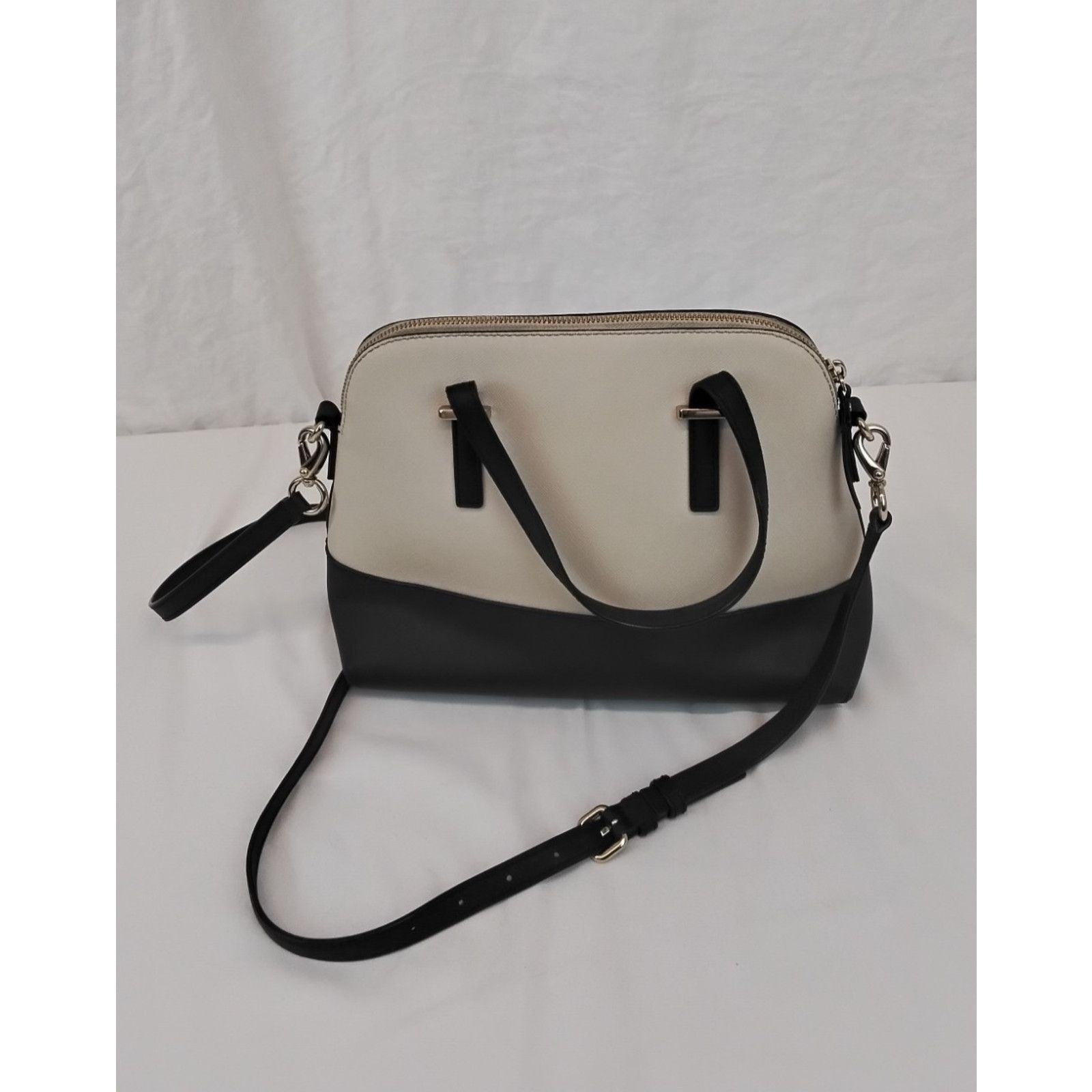 Kate Spade Kate Spade Convertible Satchel Handbag Purse Black/White Size ONE SIZE - 4 Thumbnail