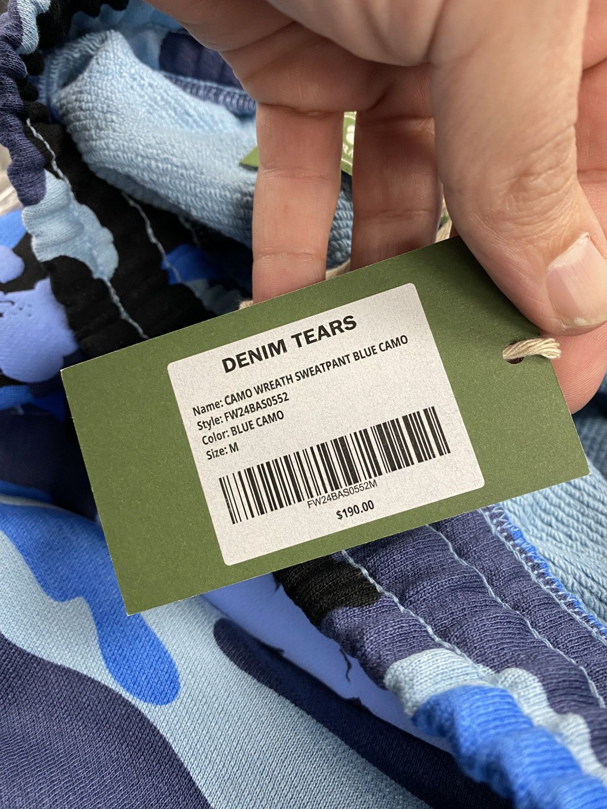 DENIM TEARS Denim tears blue camo cotton wreath sweatpants medium Size US 32 / EU 48 - 6 Thumbnail
