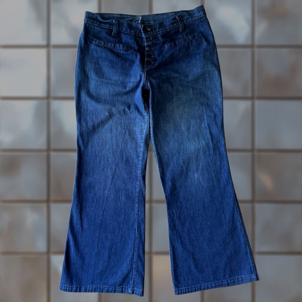 Vintage VINTAGE Navy Flare Pants 31 Blue Dark Wash 70s Military Seafarer Button Fly USA Size 24" / US 00 / IT 34 - 1 Thumbnail