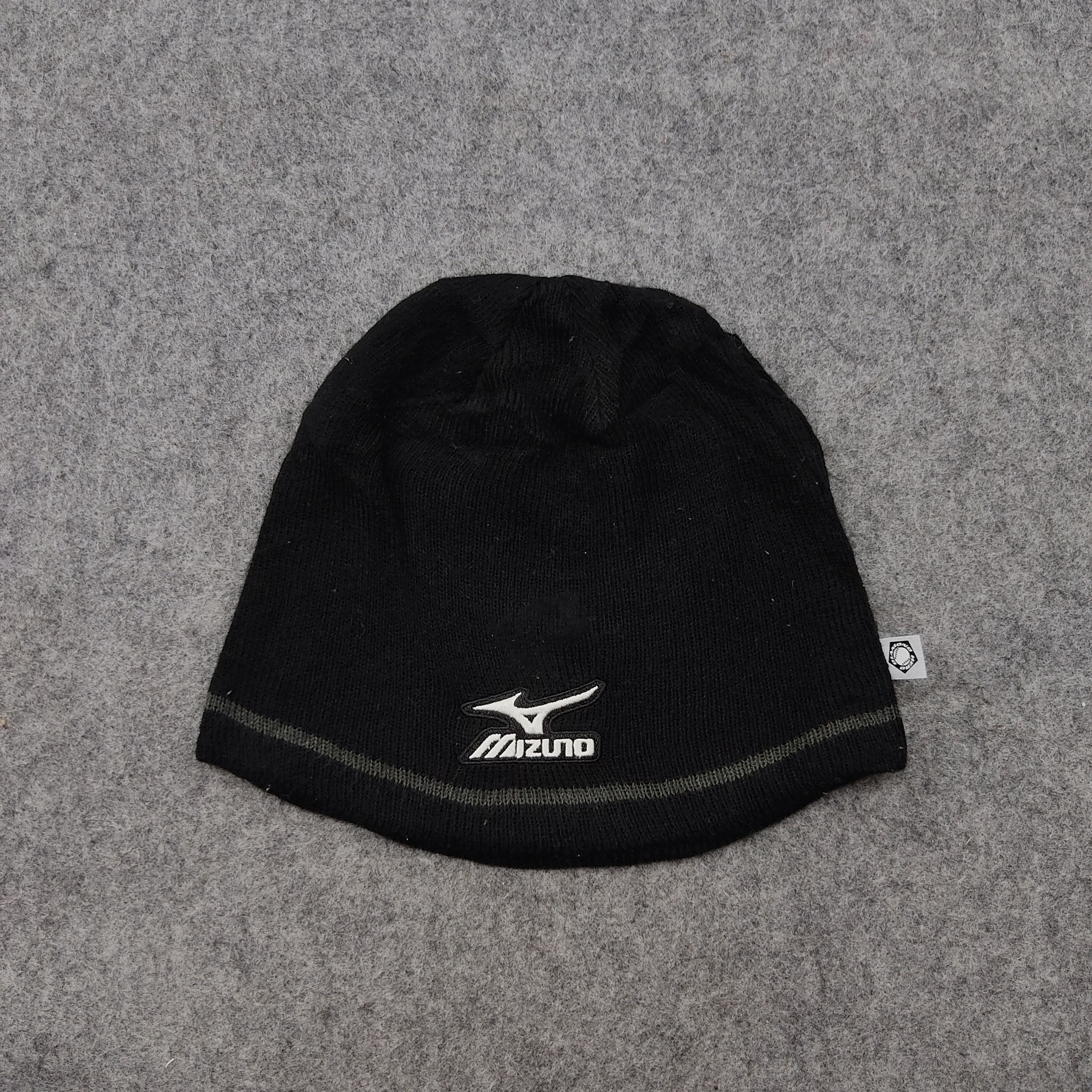 Japanese Brand Vintage Mizuno Beanie / Snow Hat / Snow Cap Size ONE SIZE - 1 Thumbnail