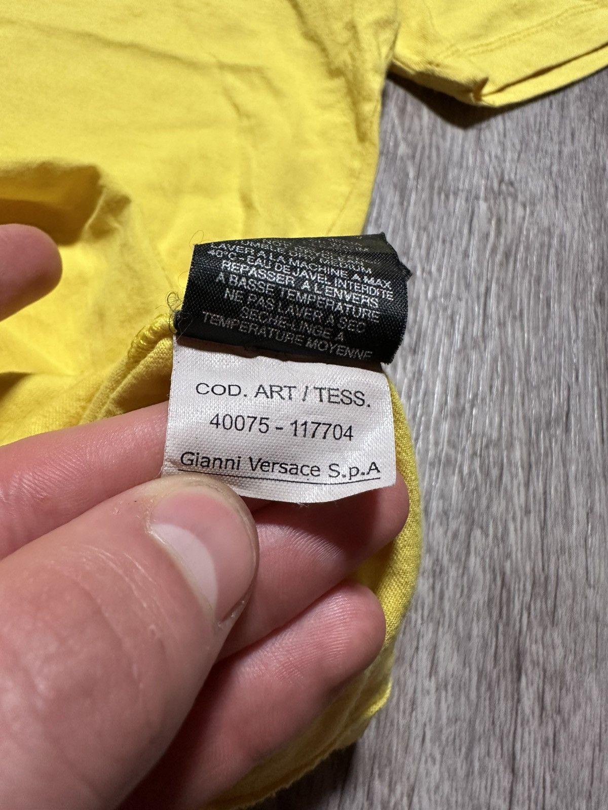 Versace Vintage 90’s Versace Sport Medusa Logo T-Shirt Size US L / EU 52-54 / 3 - 7 Thumbnail
