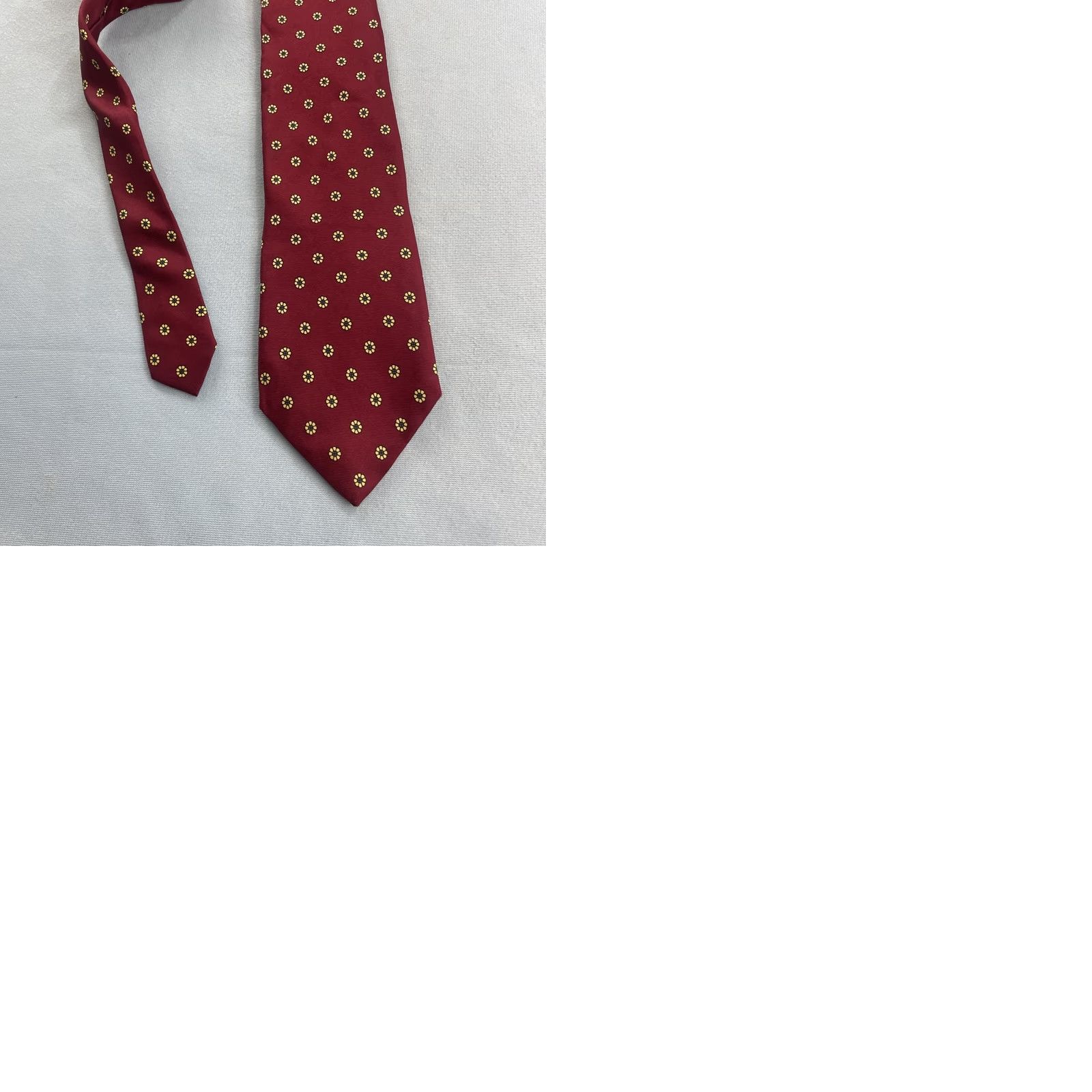 Vintage VINTAGE Clipper Craft Tie Macclesfield Neat Geometric Floral Burst Red Yellow vtg 3x59 Capsule Necktie Size ONE SIZE - 10 Thumbnail