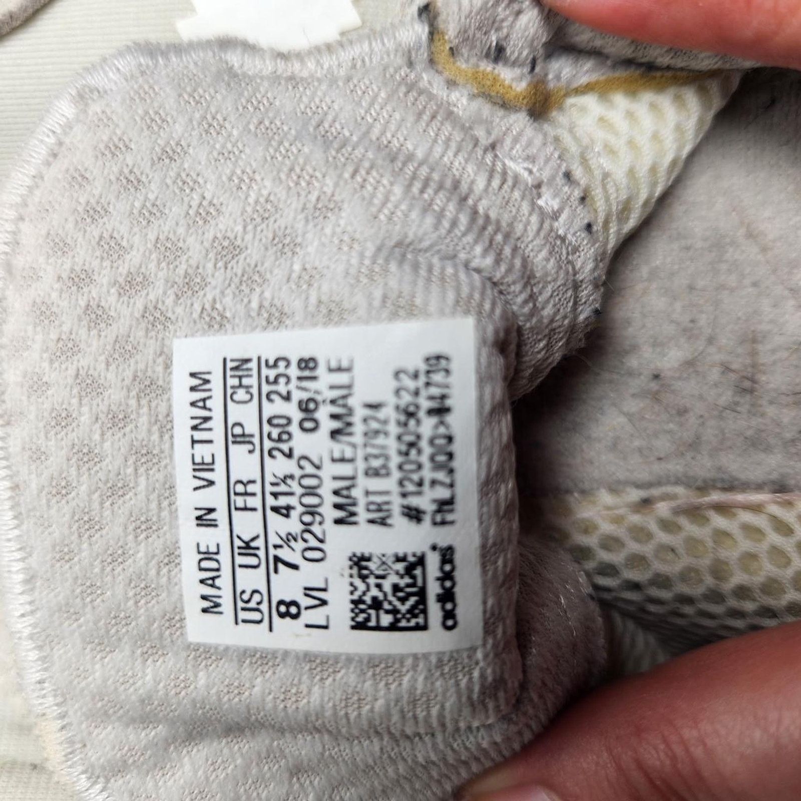 Adidas Adidas Original Grey and White Sneakers Size US 8 / EU 41 - 4 Thumbnail