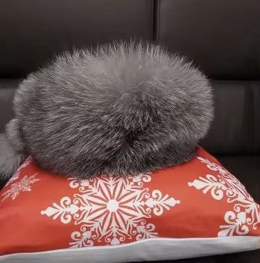 Japanese Brand Aesthetic Fox Fur Hat Unisex Size ONE SIZE - 8 Thumbnail