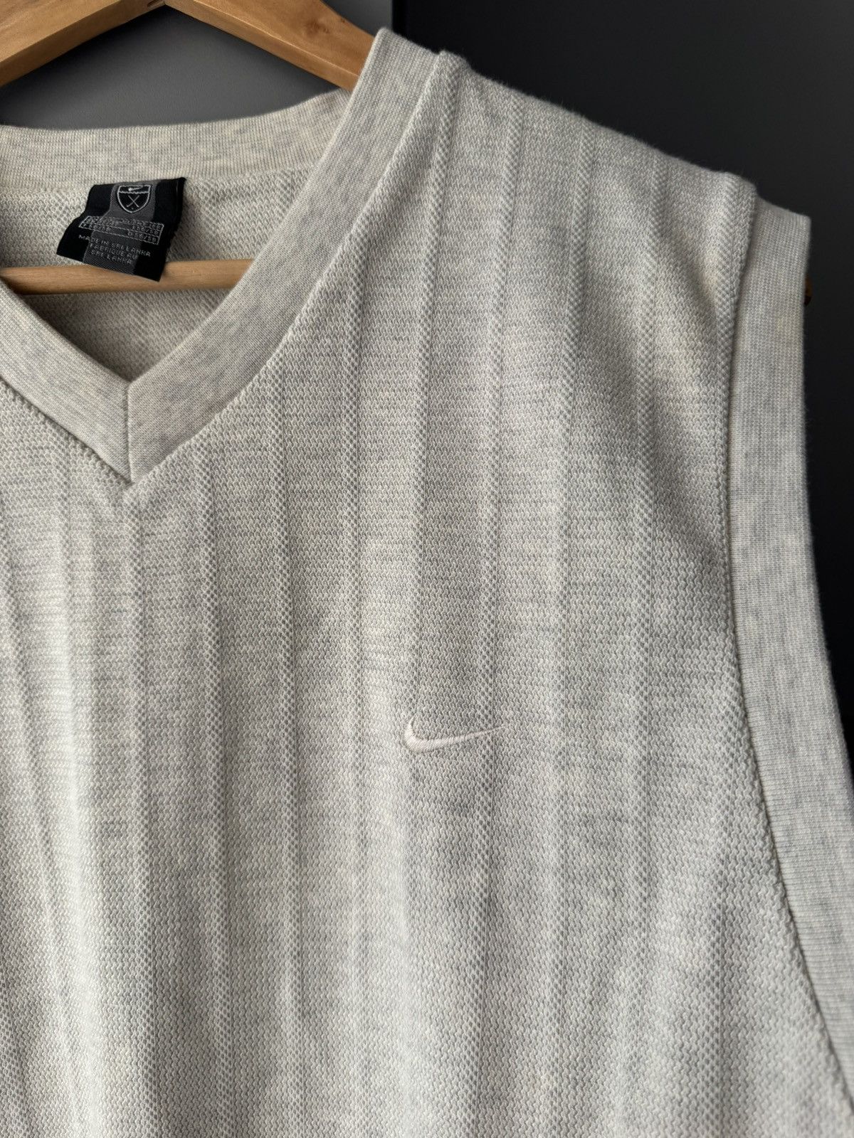 Nike Vintage Nike Golf Vest Streetwear Sportswear Hype 90s Size US XL / EU 56 / 4 - 2 Thumbnail