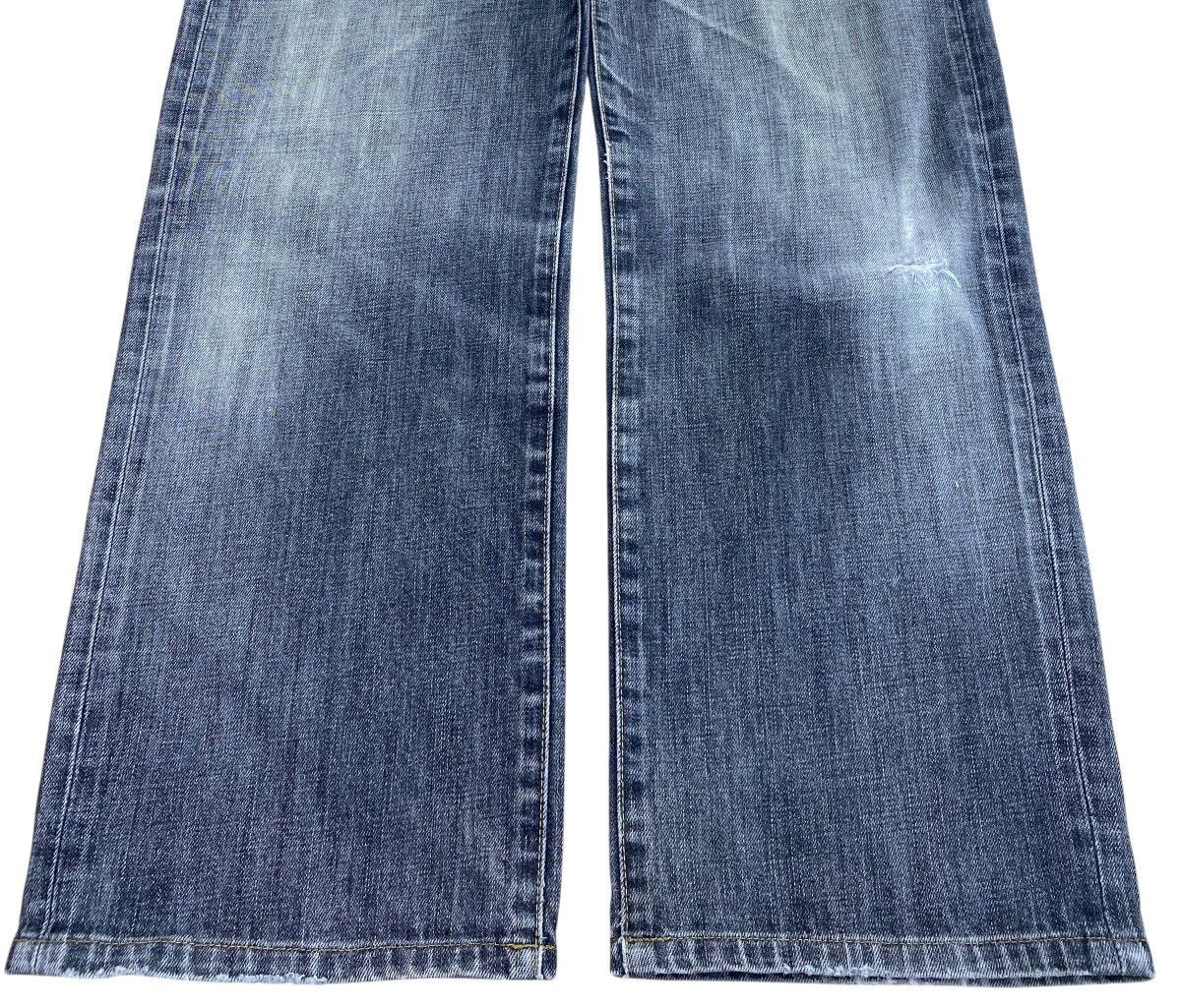 Uniqlo Uniqlo Whiskered Light Wash Fit Straight Leg Jeans Size US 34 / EU 50 - 5 Thumbnail