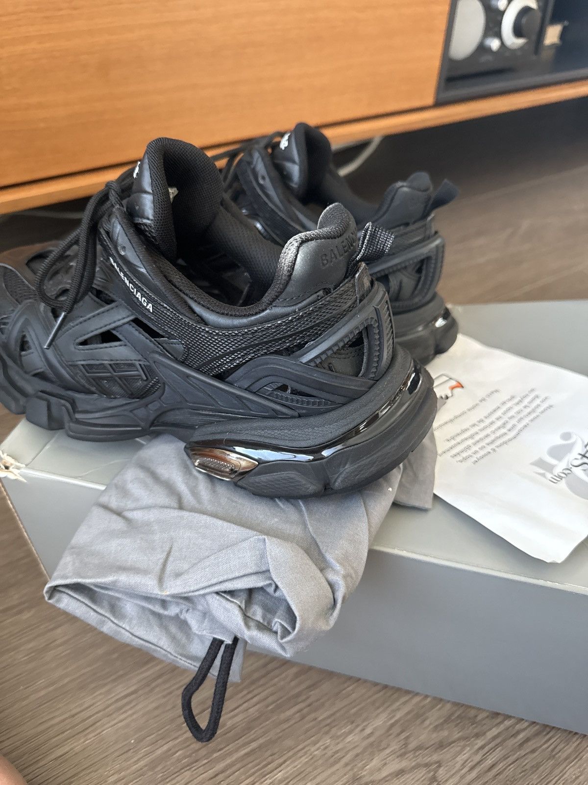 Balenciaga Balenciaga Track 2 size 39 Size US 6 / EU 39 - 4 Thumbnail