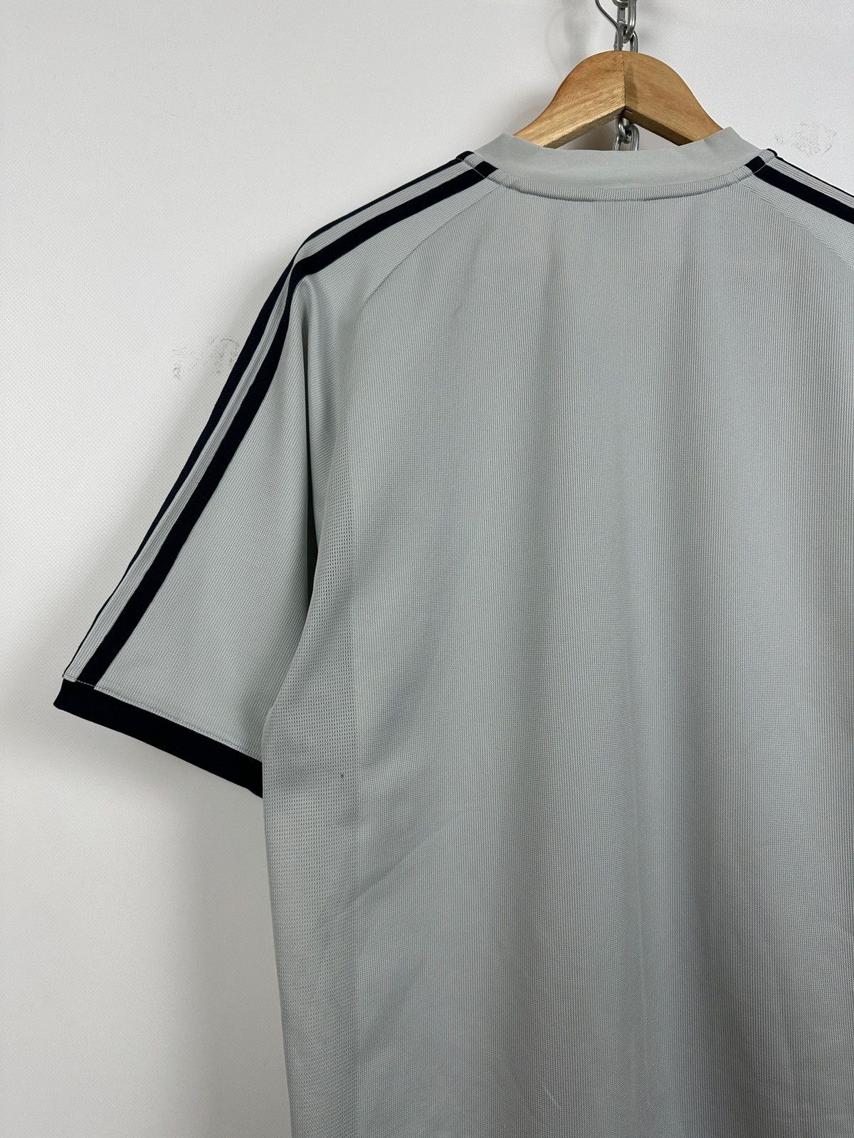 Adidas 2002 Vintage Adidas Newcastle United Away Soccer Jersey Size US L / EU 52-54 / 3 - 8 Thumbnail