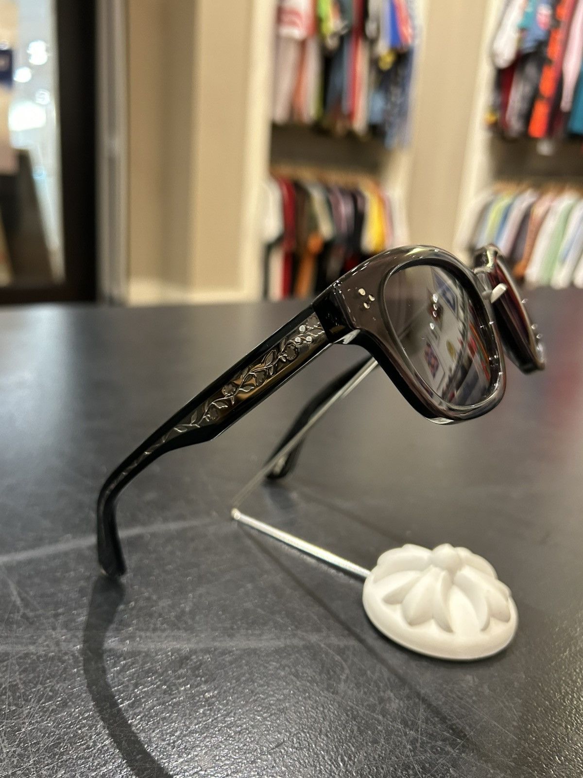 Kith Kith X Ecco Gibson Noir Sunglasses Size ONE SIZE - 4 Thumbnail