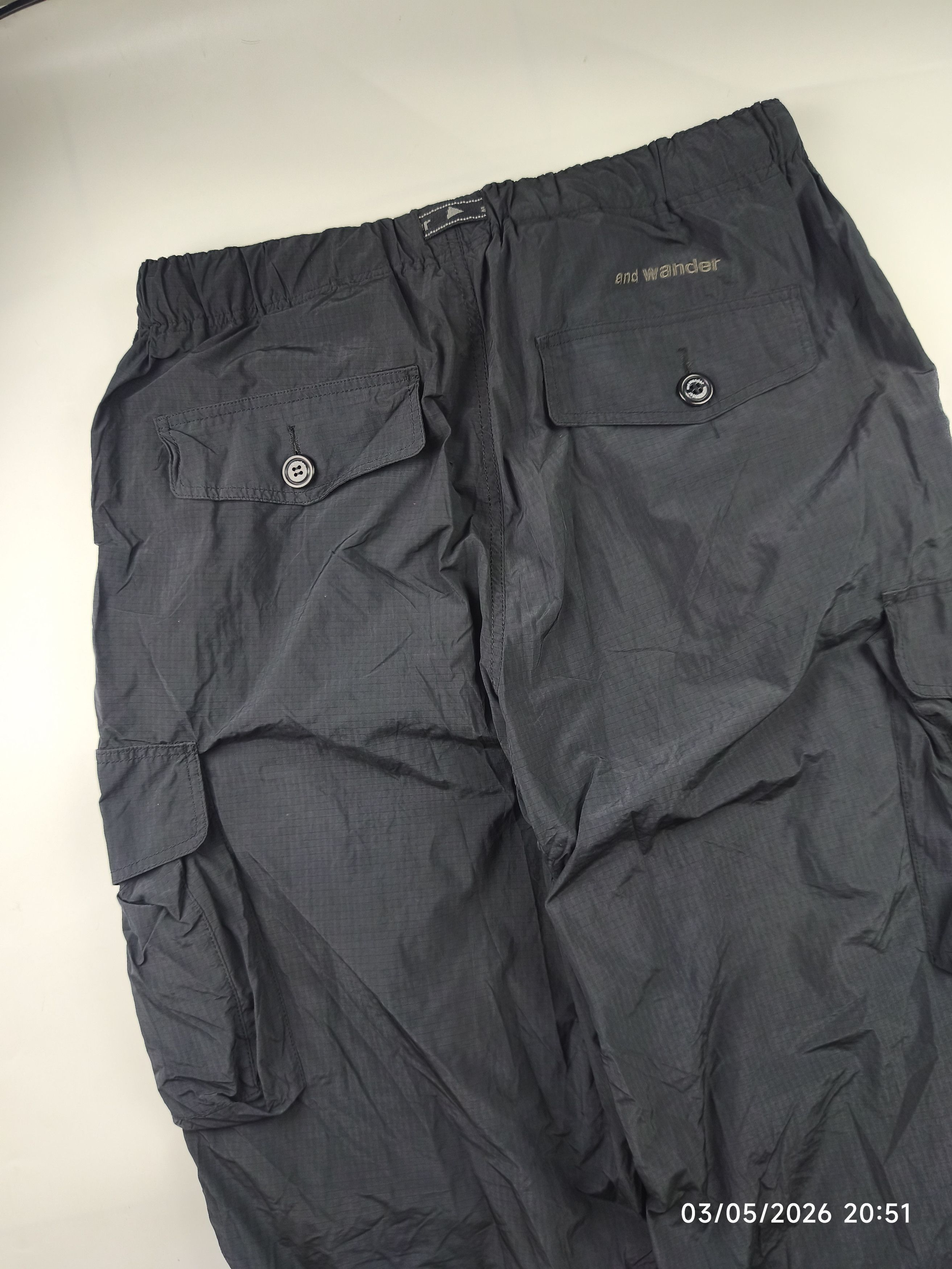 And Wander And wander oversized cargo pants Size US 33 - 15 Thumbnail