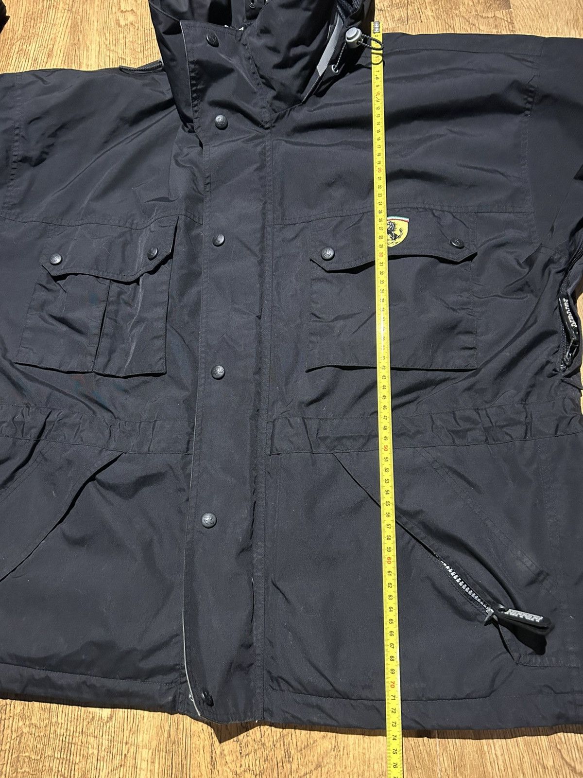 Ferrari Vintage 2000 Official Ferrari F1 Rain jacket M Boxy Size US M / EU 48-50 / 2 - 19 Thumbnail