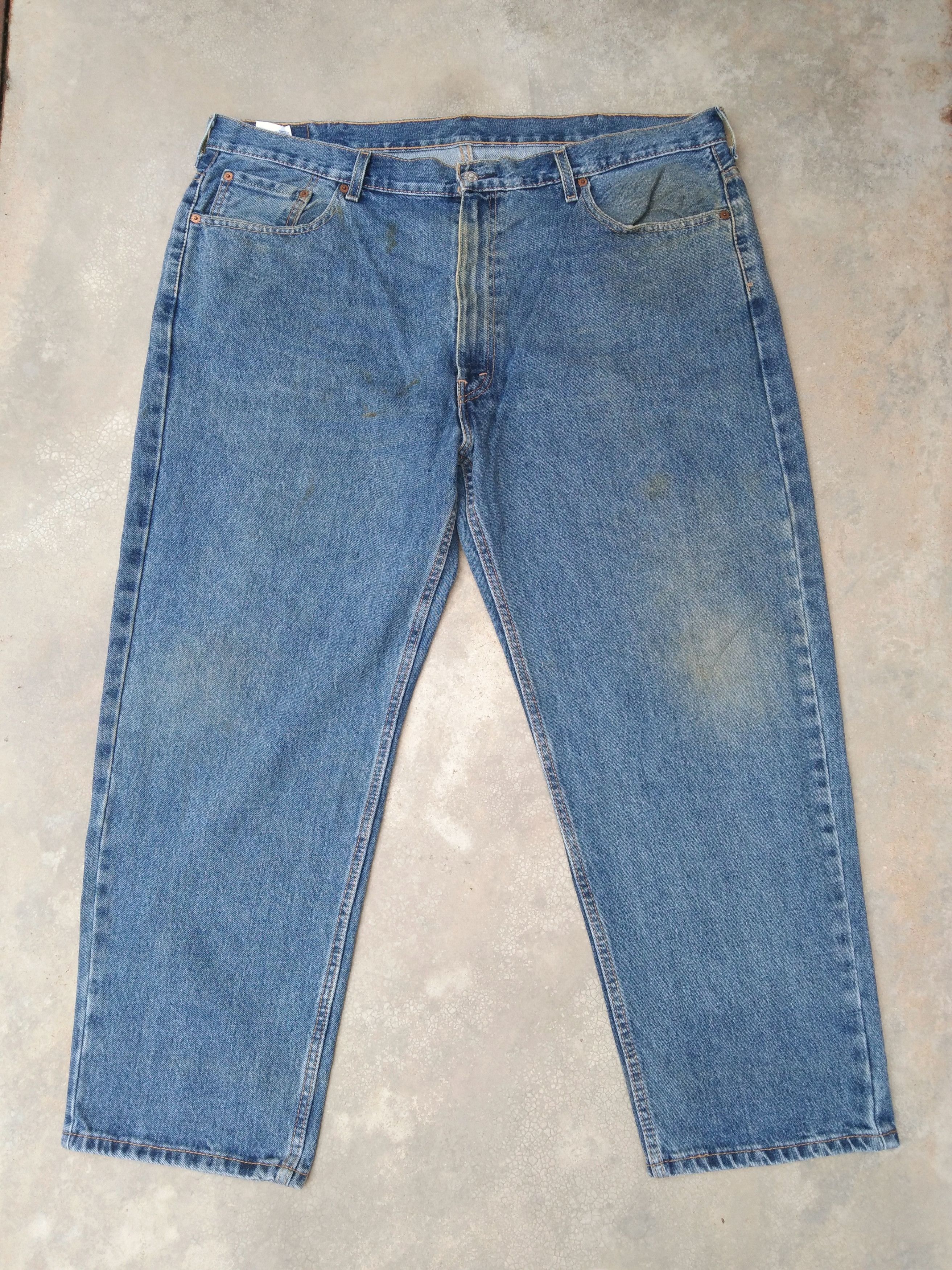 image of Vintage Levi's Jeans 550 Distressed Denim 44X29 in Blue, Men's