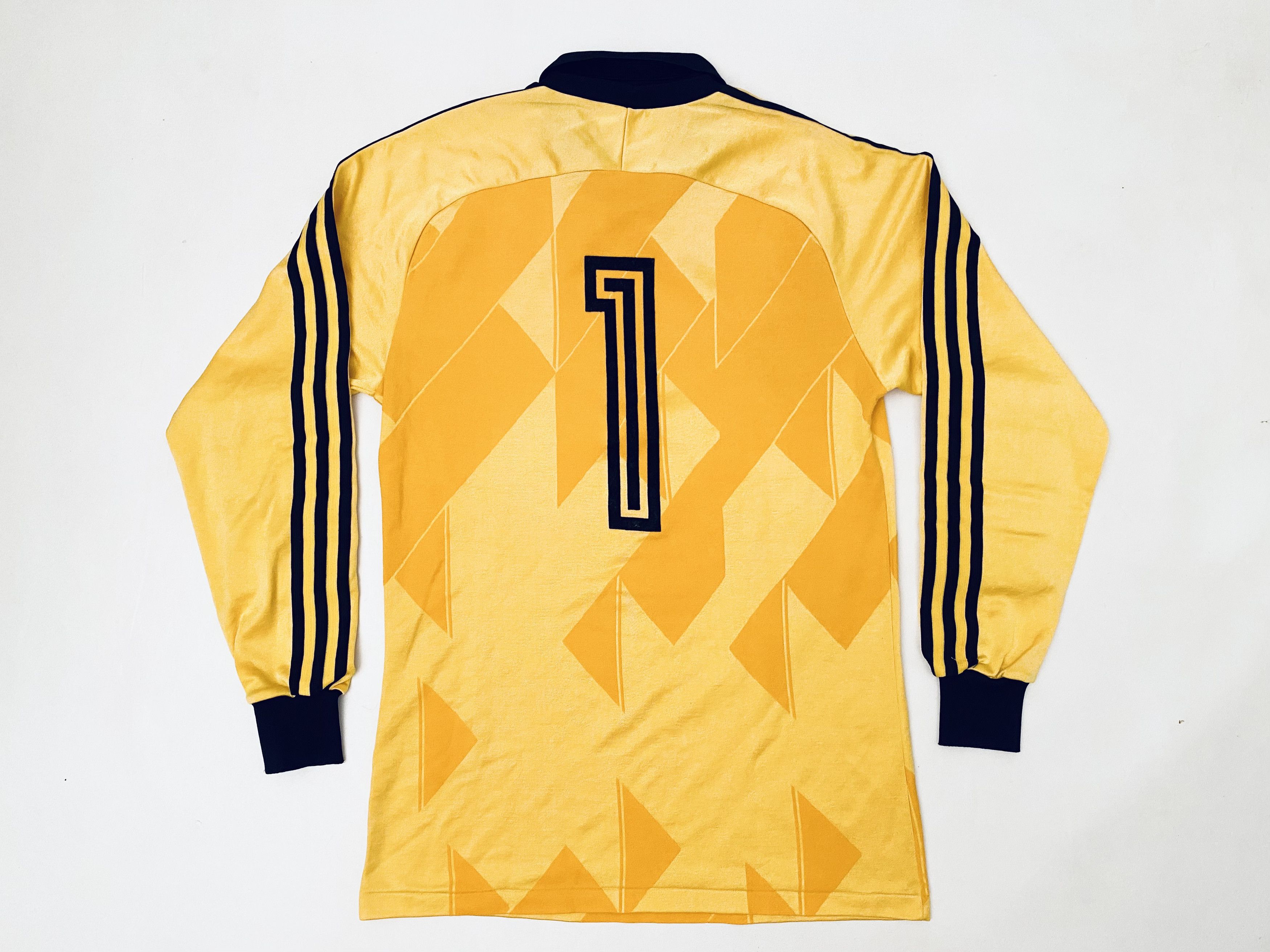 Adidas 1980´s Adidas Vintage Goalkeeper Template Football Shirt Size US M / EU 48-50 / 2 - 6 Thumbnail