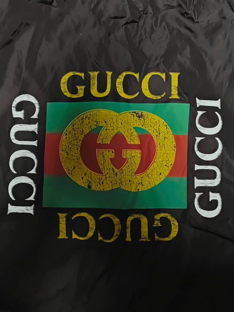 Gucci Gucci Logo print on the back made of old hooded zipper long Size US L / EU 52-54 / 3 - 3 Thumbnail