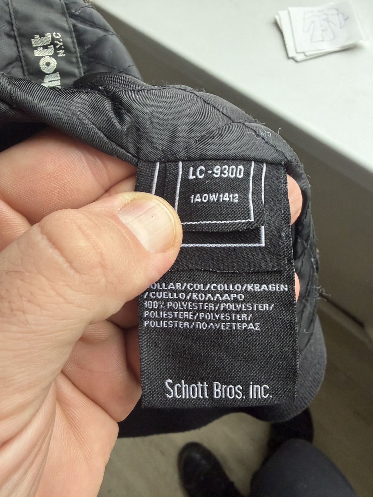 Schott Rare vintage Schott NYC Leather Jacket Cowhide bomber ID6875 Size US XL / EU 56 / 4 - 15 Thumbnail