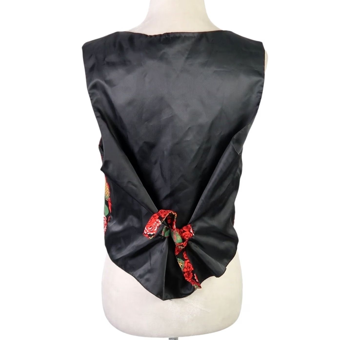 Vintage VINTAGE 90s Red Rose Heart Print Vest L Women's Sleeveless Button Back Cinch Waist Cotton Floral Short Jacket/Coat Fall Spring Fashion Size L / US 10 / IT 46 - 4 Thumbnail