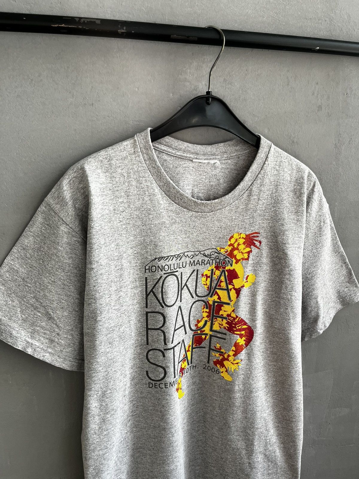 Nike × Vintage Nike marathon Honolulu t shirt vintage Size US L / EU 52-54 / 3 - 6 Thumbnail