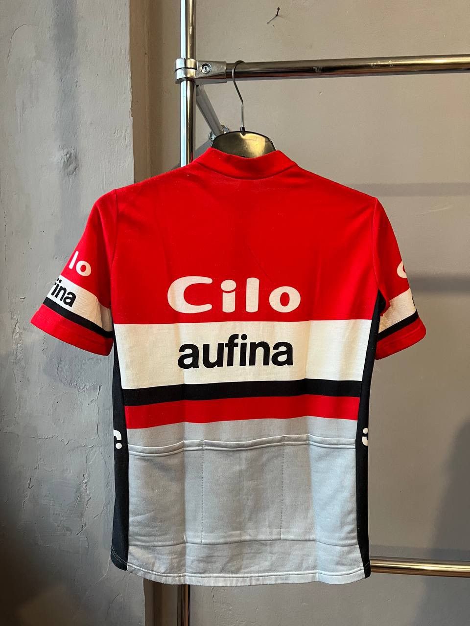 Vintage RARE 1978/86 CILO AUFINA TEAM SWITZERLAND CYCLING BIKEJERSEY Size US M / EU 48-50 / 2 - 17 Thumbnail