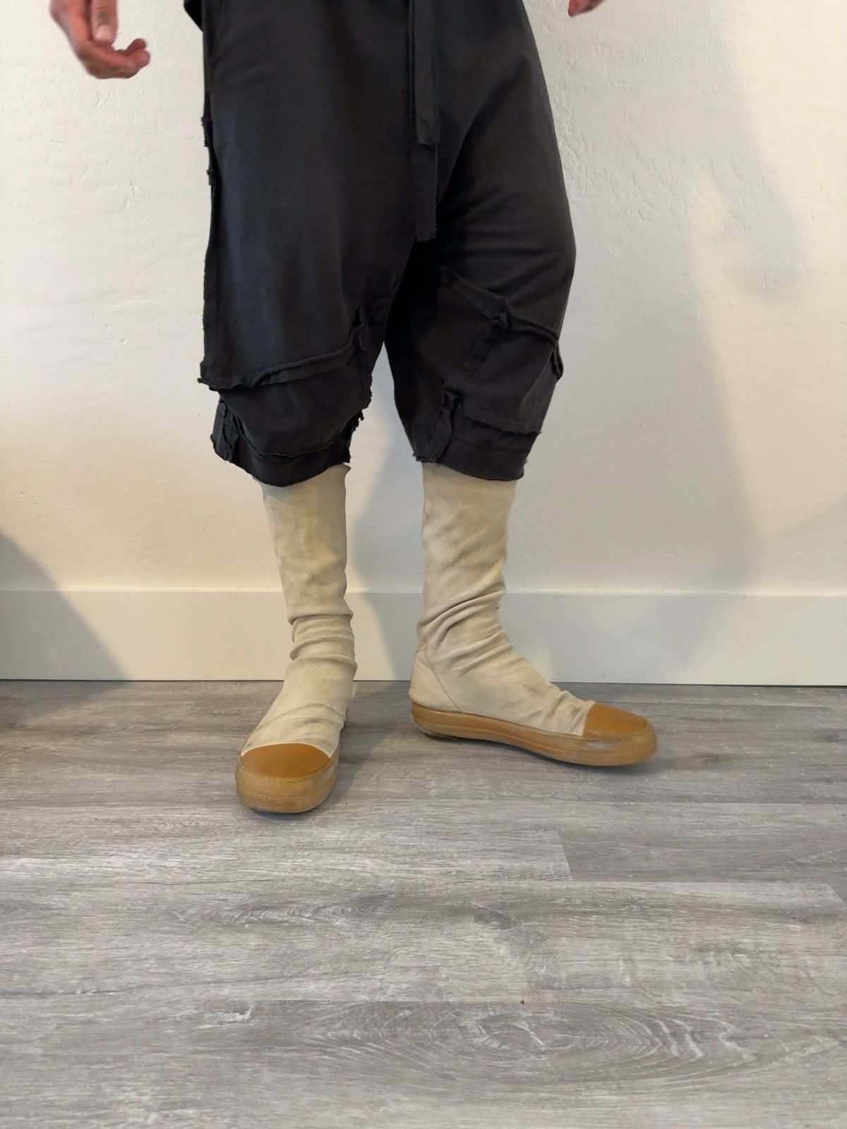 RICK OWENS FW 2017BEIGE/GUM SUEDE SOCK BOOT EU44