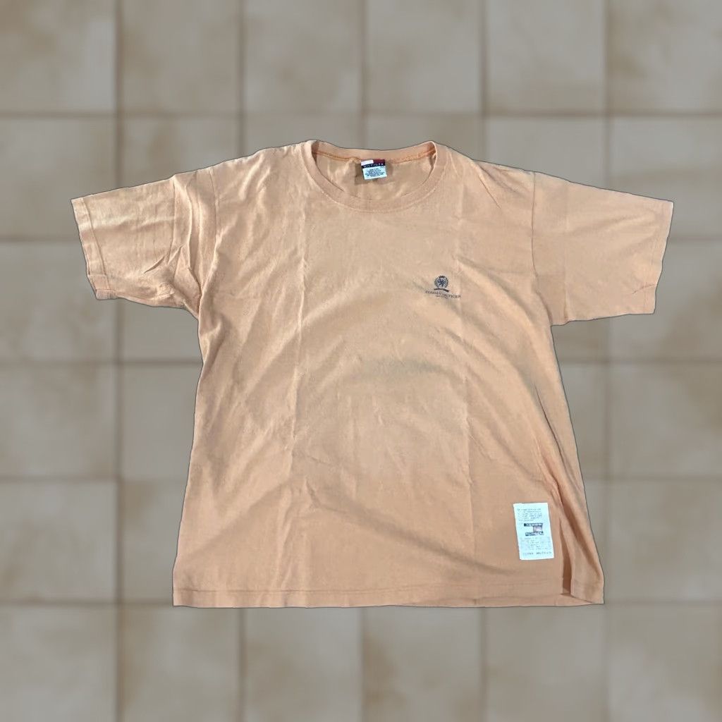 Tommy Hilfiger VINTAGE Tommy Hilfiger Shirt Mens Large Orange Crest Logo Patch Tee Made USA Shirt Mens Large Orange Crest Logo Patch Tee Size US L / EU 52-54 / 3 - 1 Thumbnail