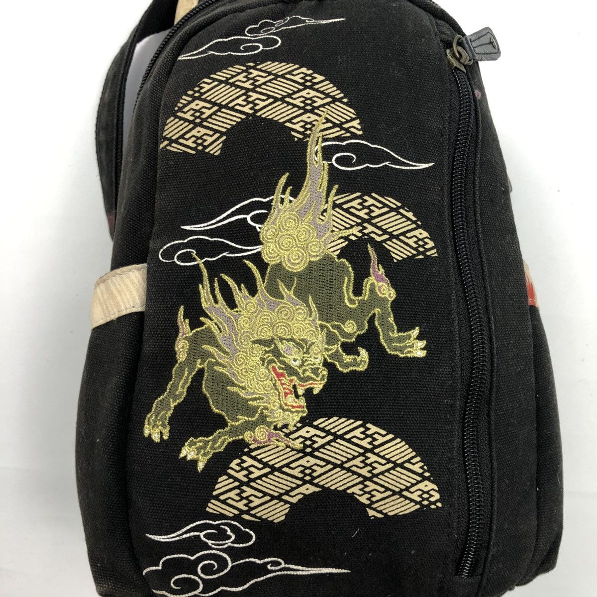 Japanese Brand SUKAJAN DRAGON CROSSBODY BAG Size ONE SIZE - 6 Thumbnail