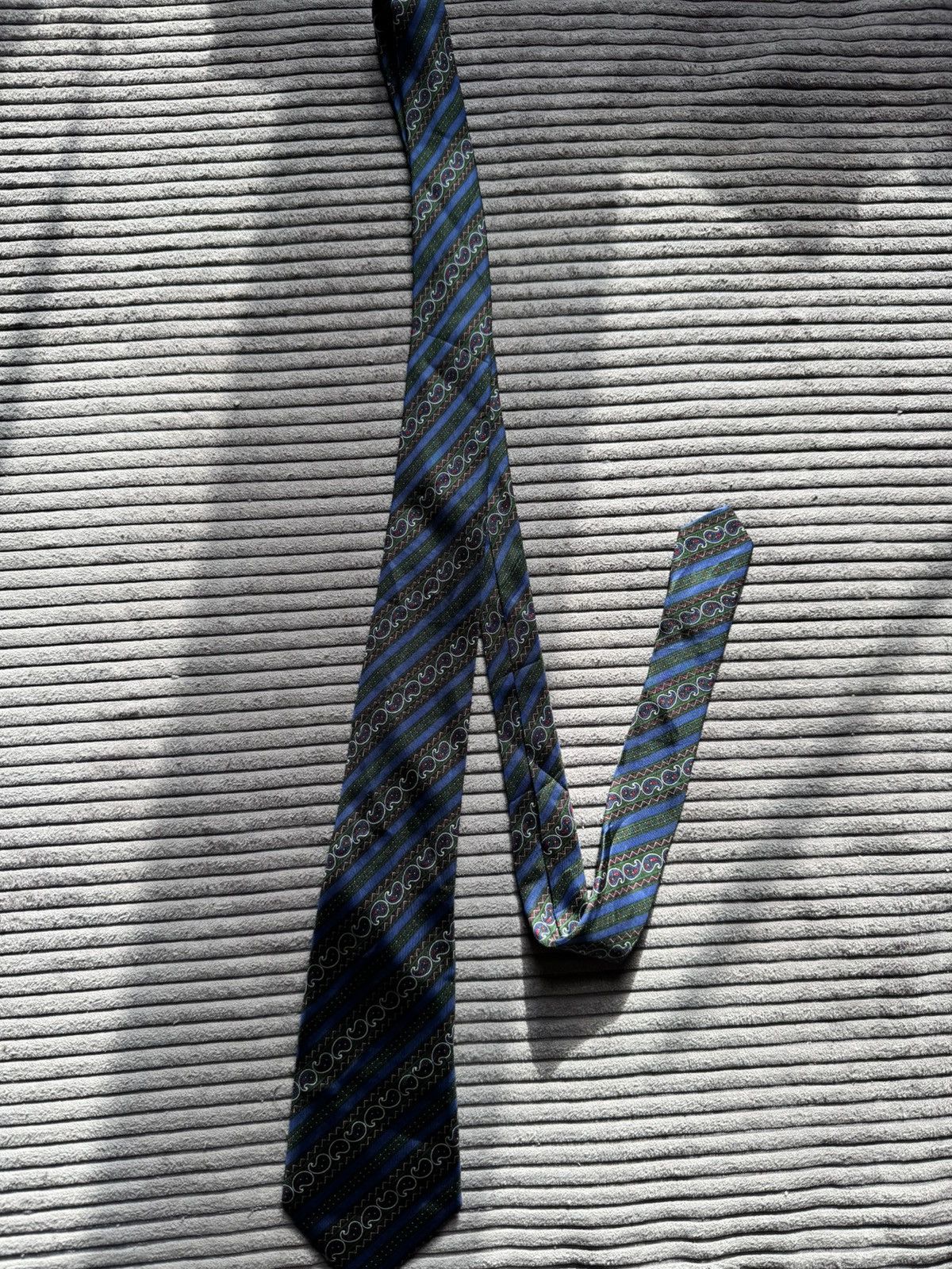 Other Nina Ricci Paisley Cravatte Silk Tie Casual Deaigner Size ONE SIZE - 3 Thumbnail