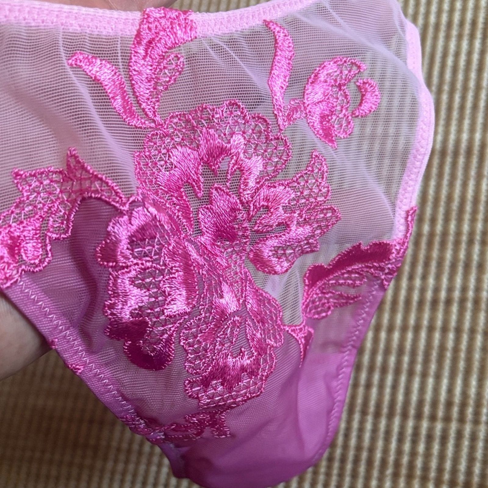 La Perla NWT La Perla Pink Floral Lace Panty Women's Size S Size ONE SIZE - 4 Thumbnail