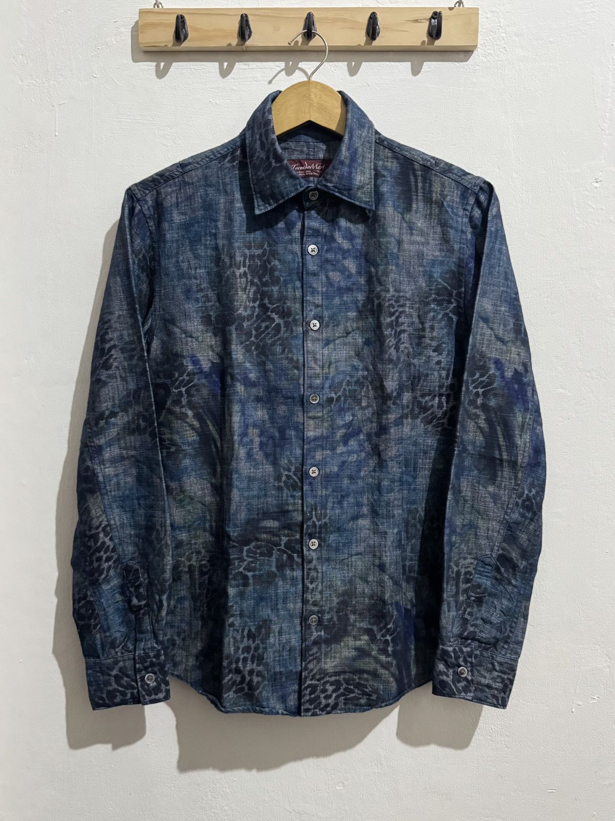 Tornado Mart 2000s TORNADO MART LEOPARD PATTERN IFSIXWASNINE SHIRT Size US M / EU 48-50 / 2 - 1 Thumbnail