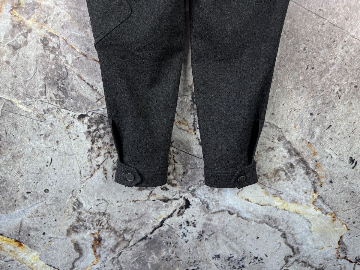 Eleventy Eleventy Women’s Black Wool Cargo Pants Italy Size EU 38 Size 28" / US 6 / IT 42 - 12 Thumbnail